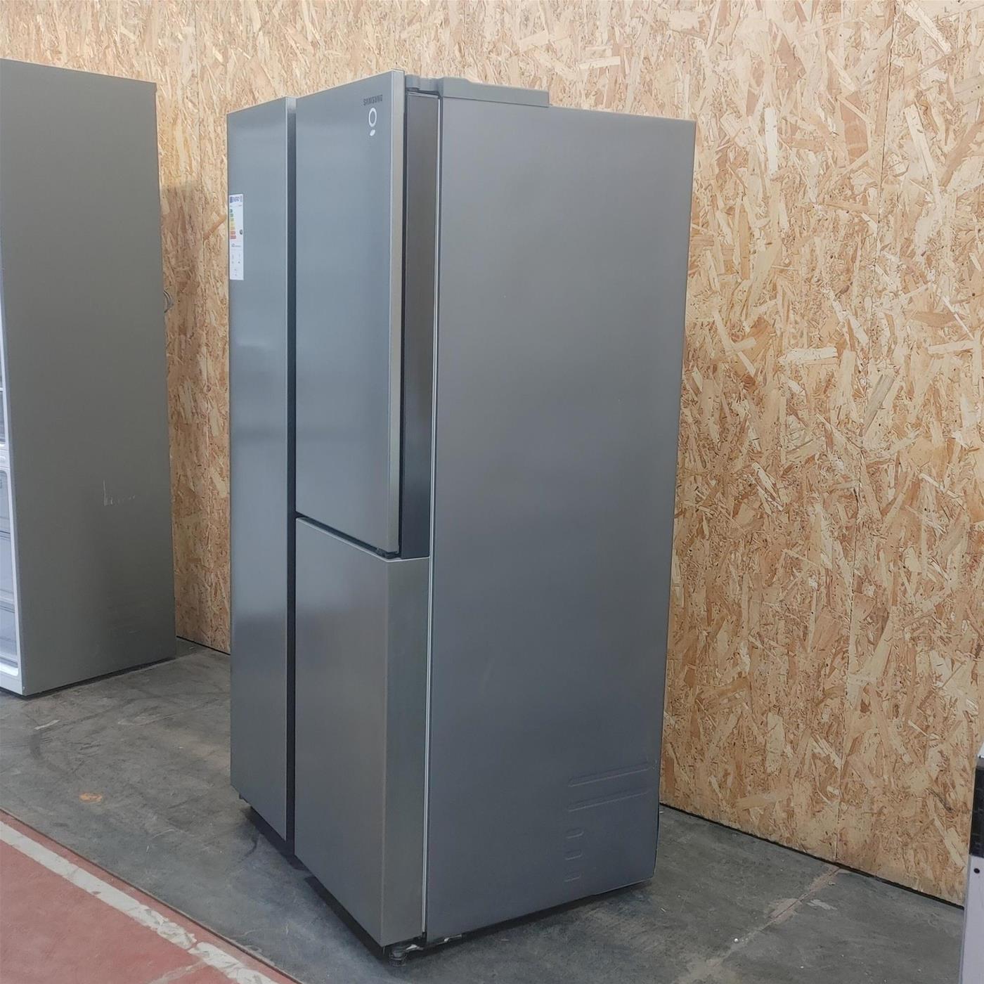 Frigorifero side-by-side Samsung RH69B8930S9 Libera installazione 645 LF Acciaio inossidabi