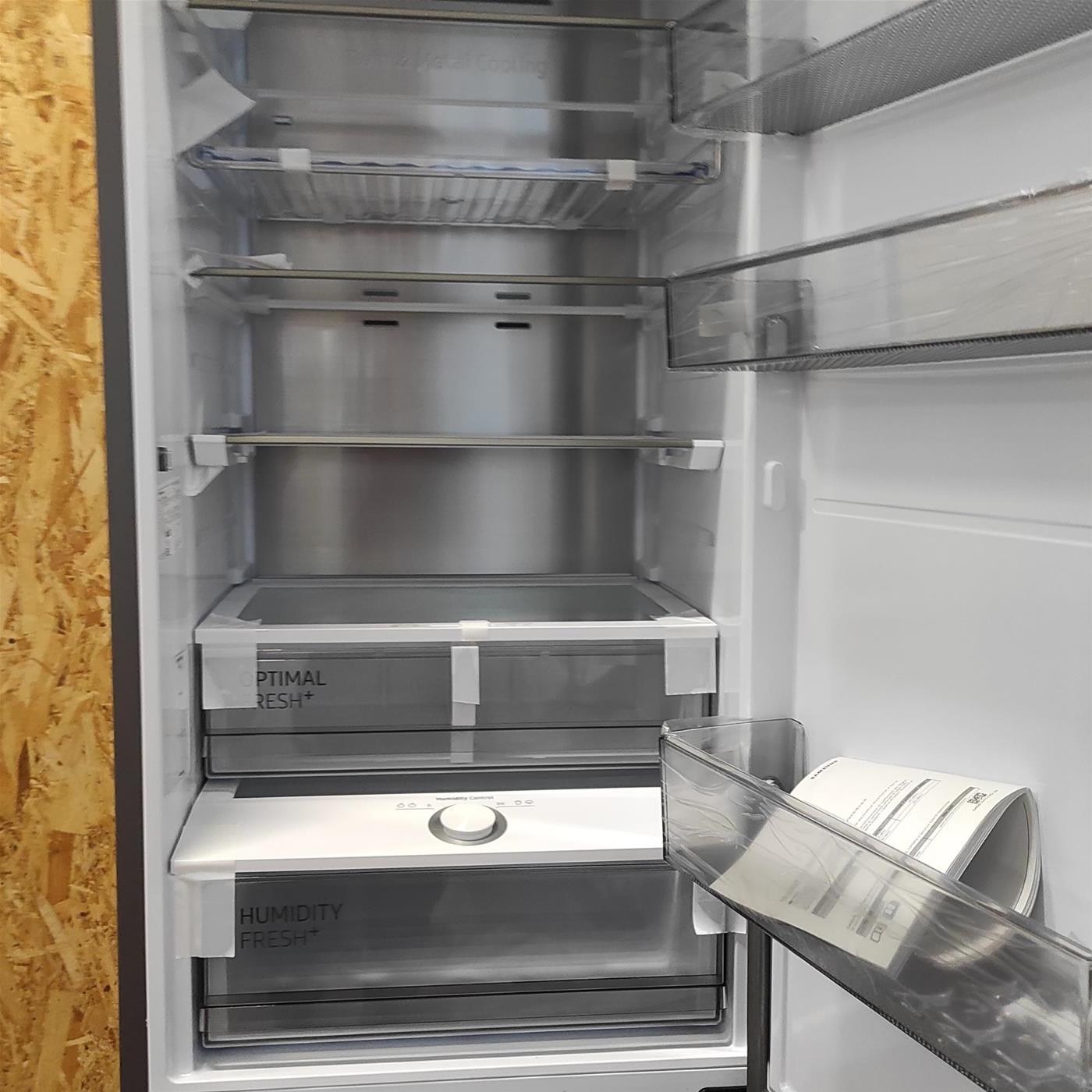 Frigorifero Combinato Samsung BESPOKE AI RB38C7B6AB1 387 L