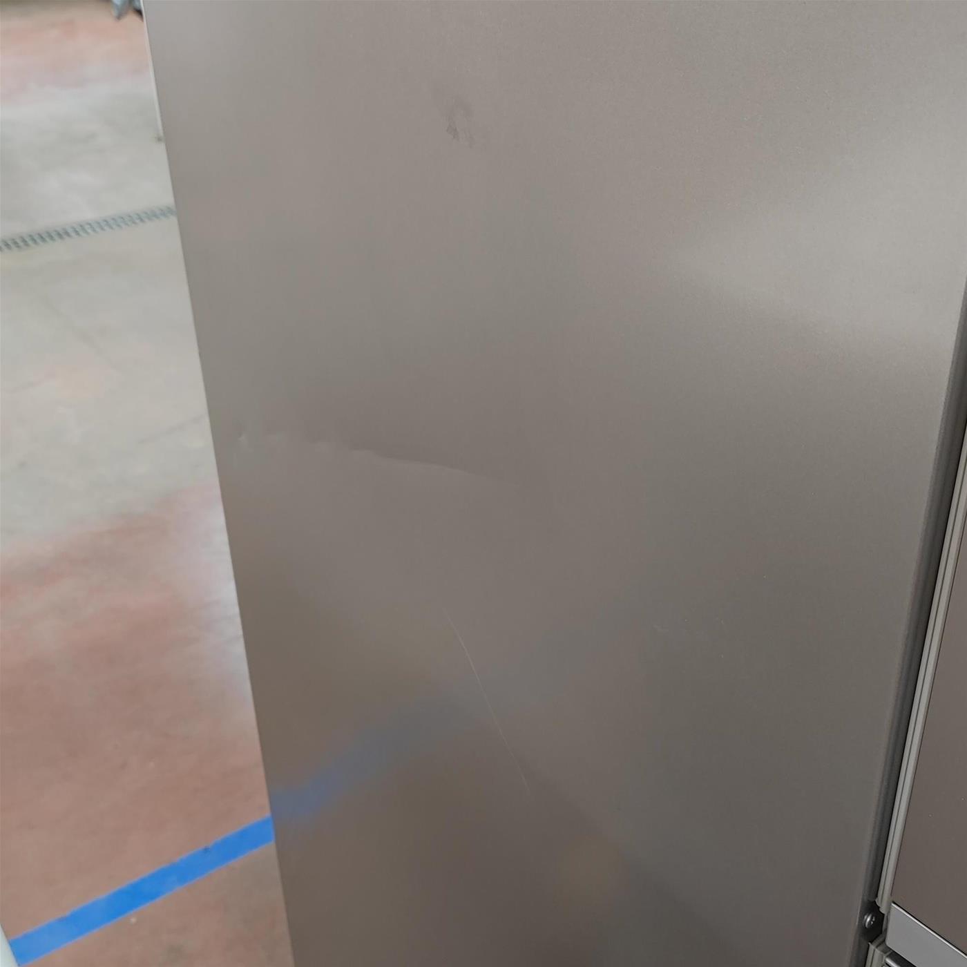 Whirlpool W7X 82O OX Frigorifero combinato E, Total No Frost