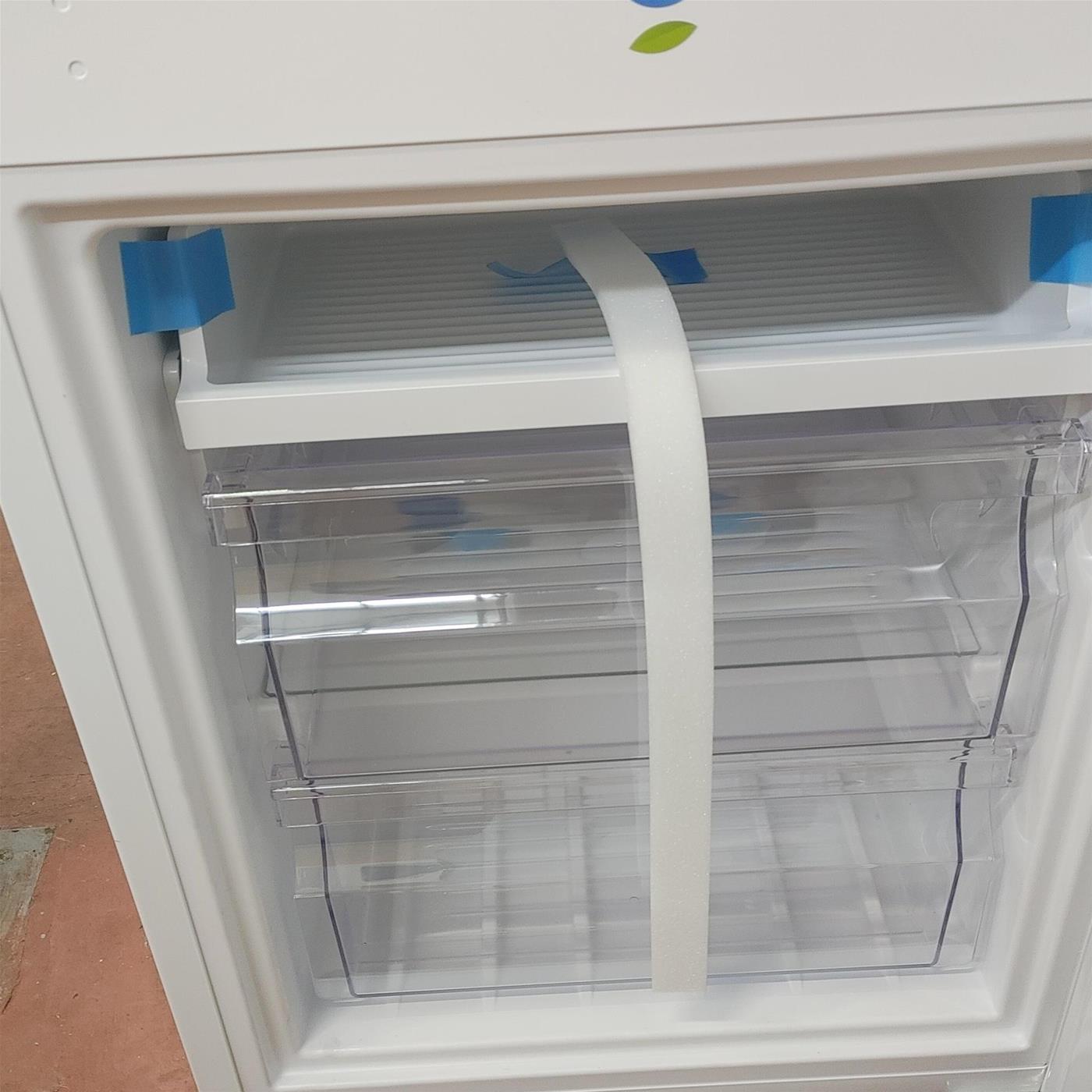 Whirlpool WHC18T141 frigorifero con congelatore Da incasso D Bianco, Total No Frost