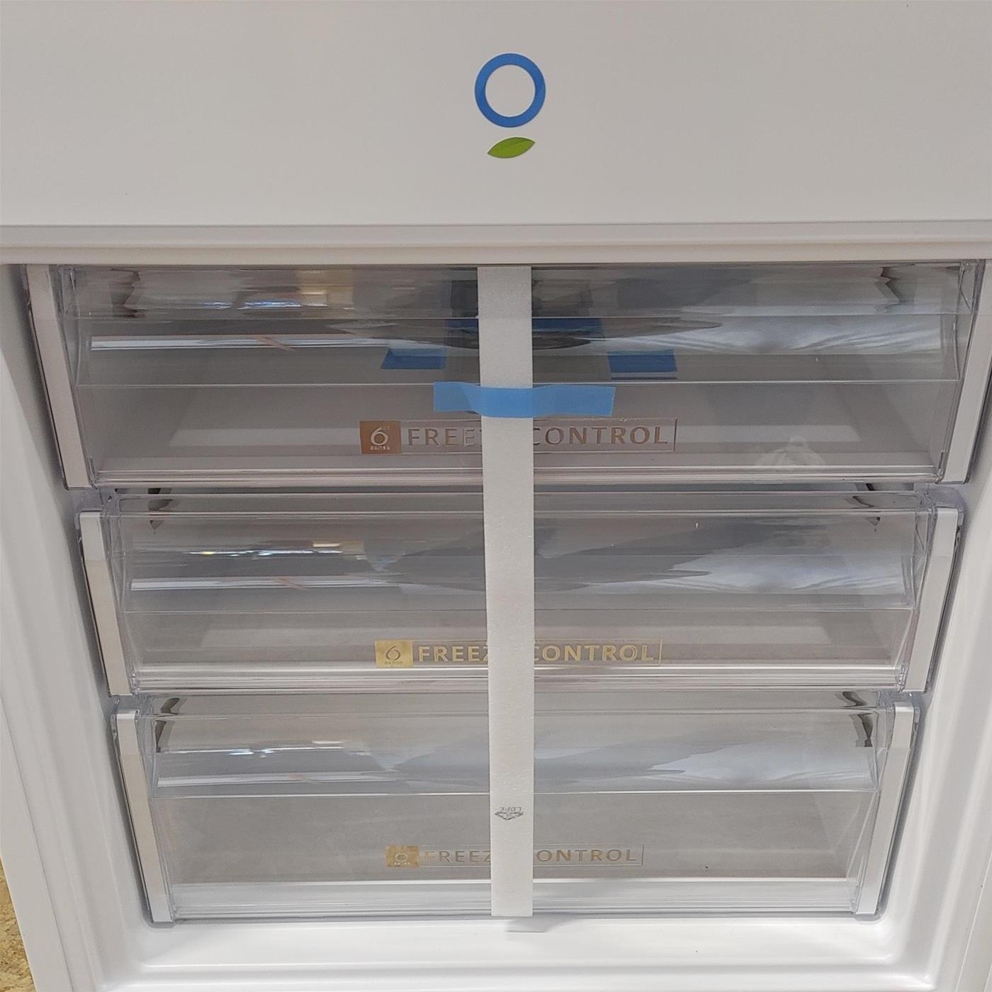 Frigocongelatore Whirlpool SP40 800 Da incasso 400 L Metallico