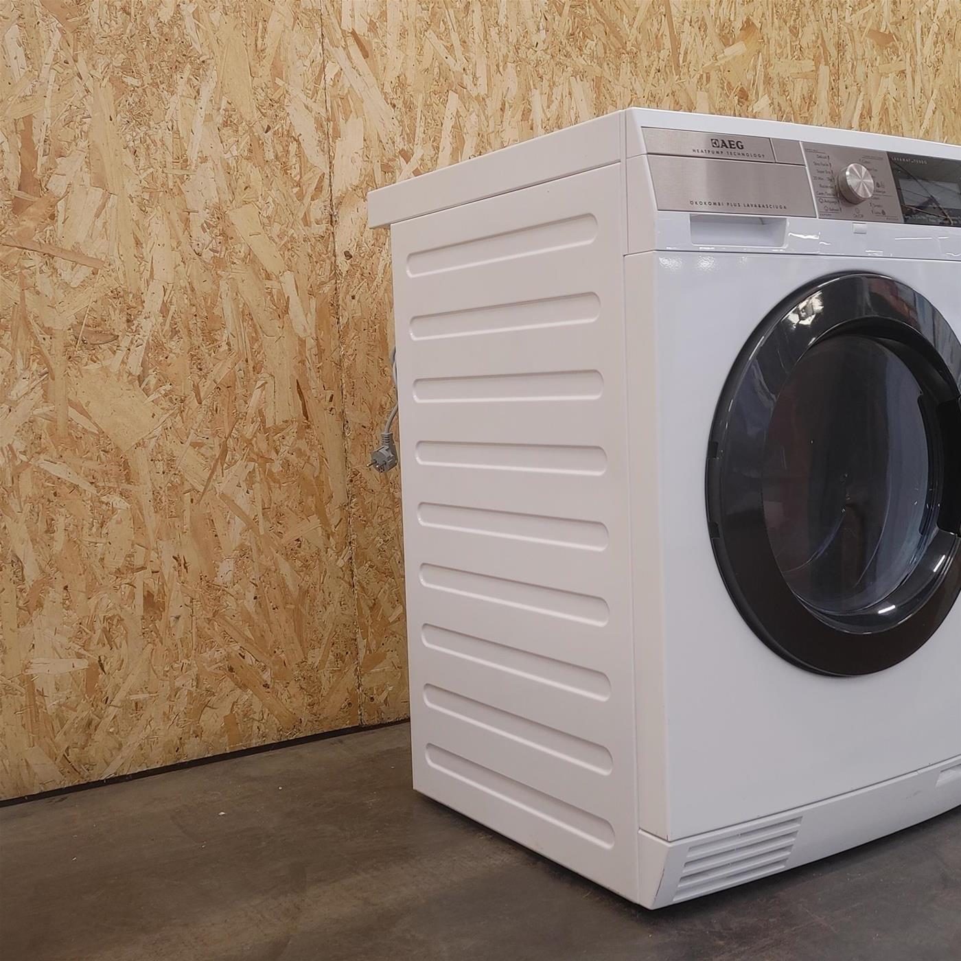 AEG L99695HWD lavasciuga Libera installazione Caricamento frontale Bianco