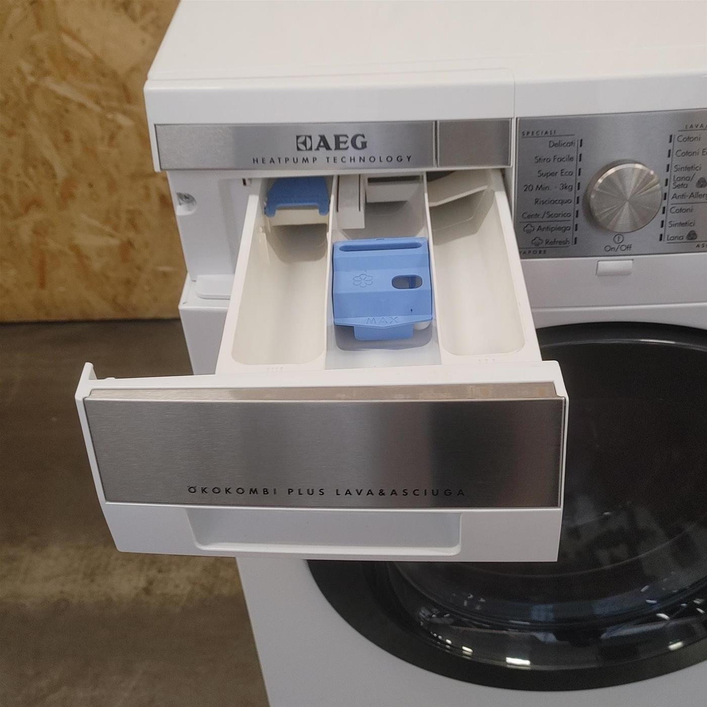 AEG L99695HWD lavasciuga Libera installazione Caricamento frontale Bianco