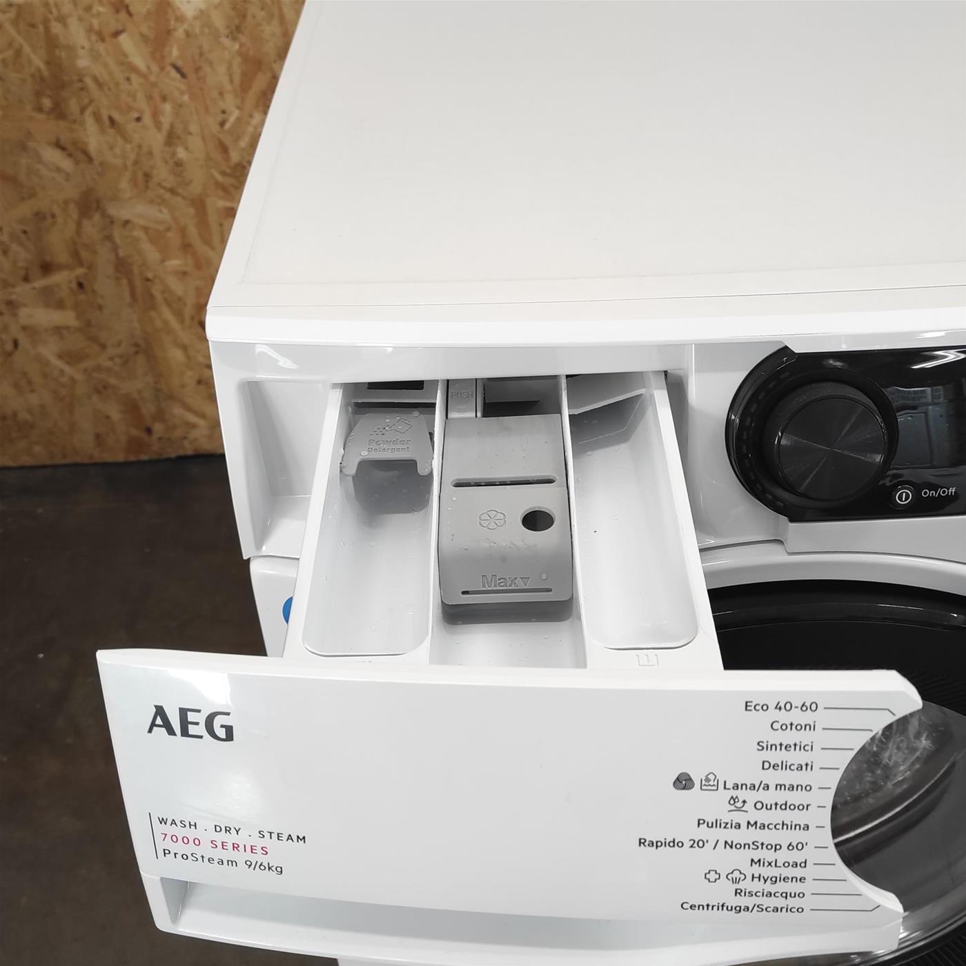 Lavasciuga AEG L99695HWD 9/6 Kg
