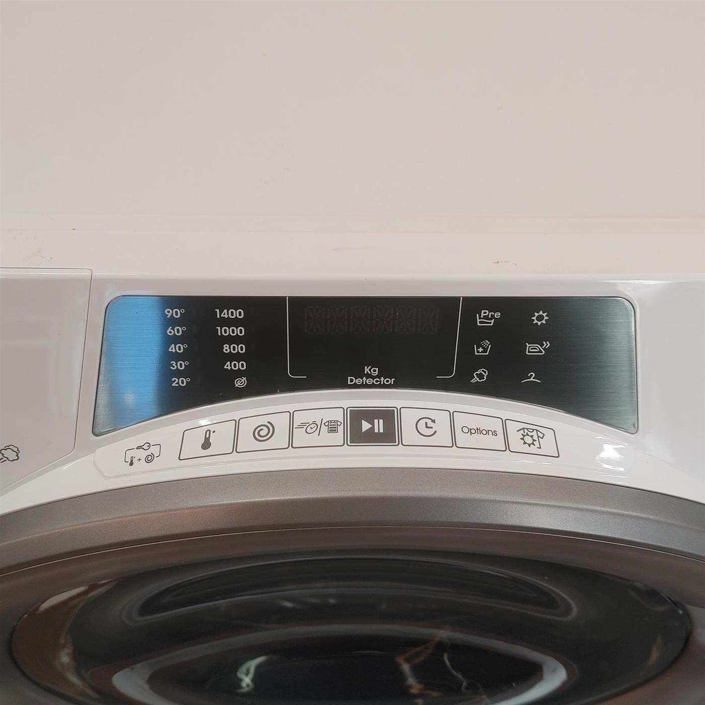 Lavasciuga Candy RapidÓ PRO RPW4966BWMR/1-S, Classe D