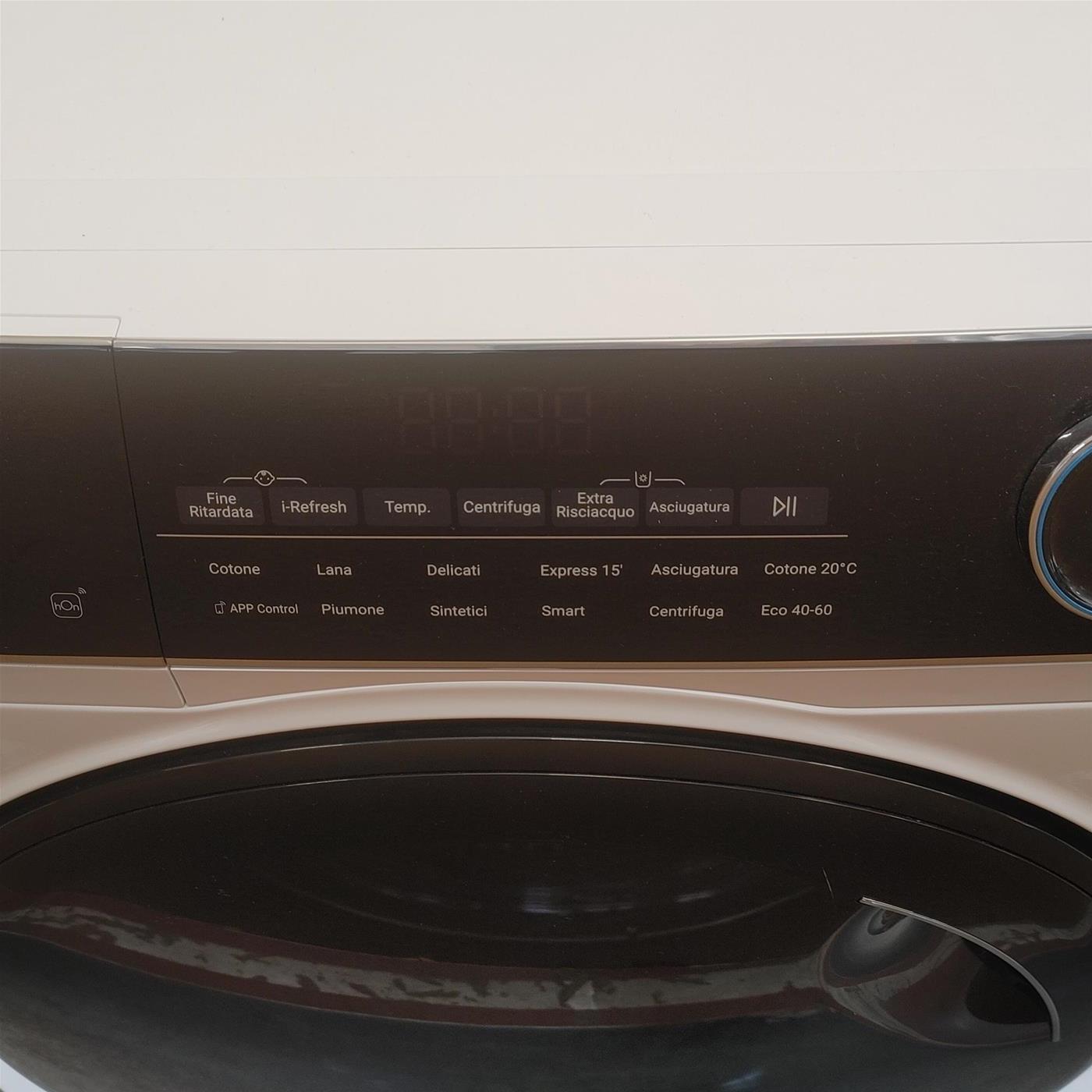 Haier I-Pro Series 5 HWD90-B14959U1 lavasciuga Libera installazione Caricamento frontale Bianco D