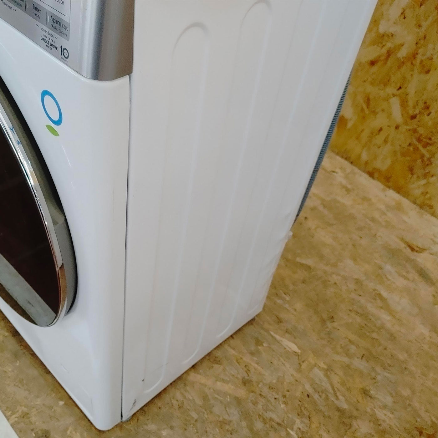 Lavasciuga LG F2DV9S8H2E Libera installazione Caricamento frontale Bianco E