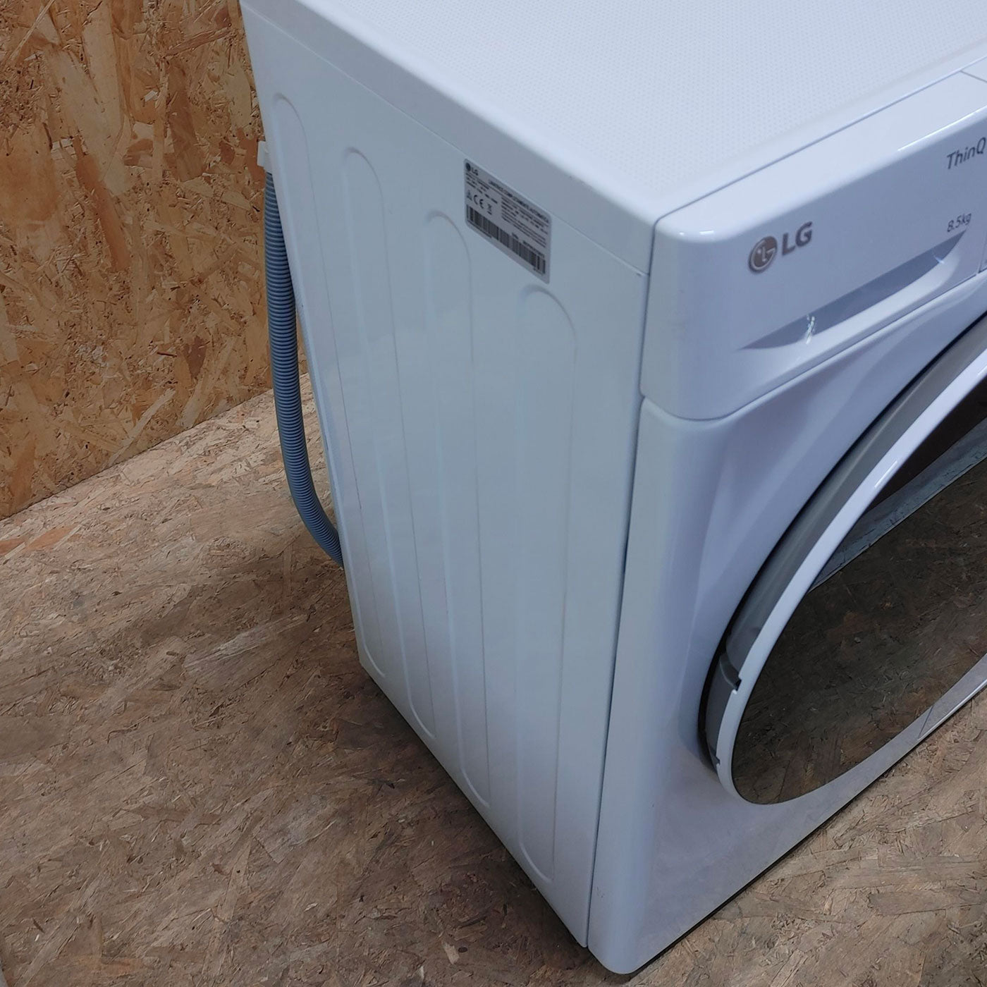 Lavatrice LG F2WV5S8S0E Caricamento frontale 8,5 kg 1200 Giri/min Bianco