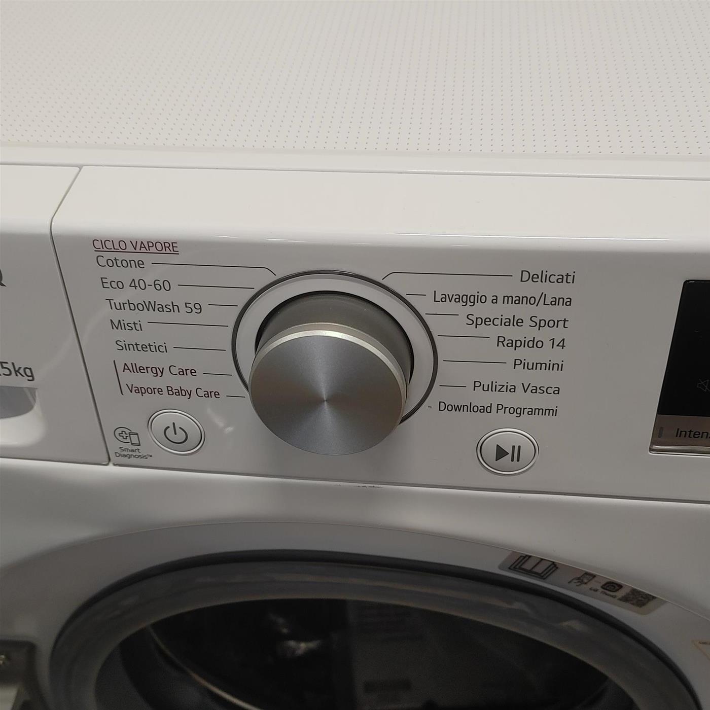 Lavatrice LG F2WV5S8S0E Caricamento frontale 8,5 kg 1200 Giri/min Bianco