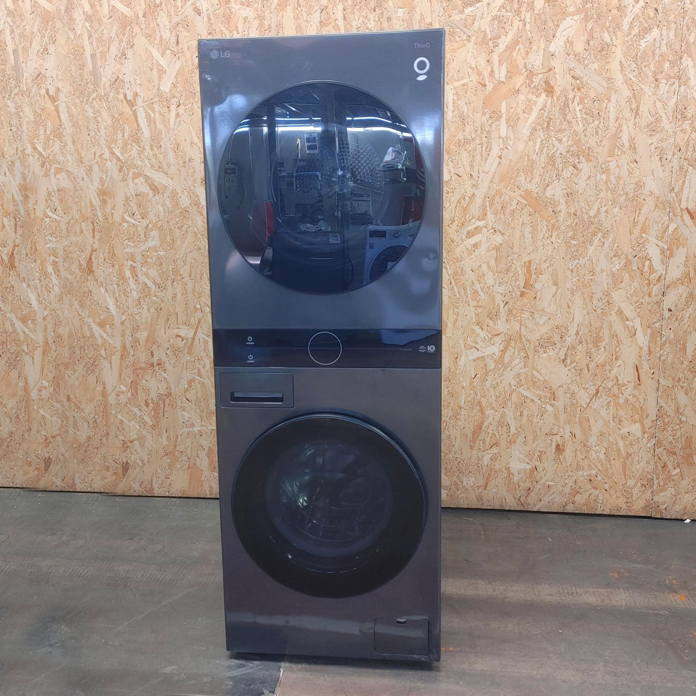 LG WT1210BBF.APBQKIS lavasciuga Libera installazione Caricamento frontale Nero A