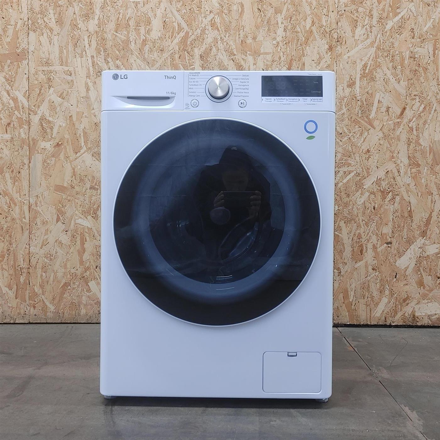 LG D4R7011TSWG lavatrice asciugatrice Libera installazione Carica frontale Nero, Bianco D