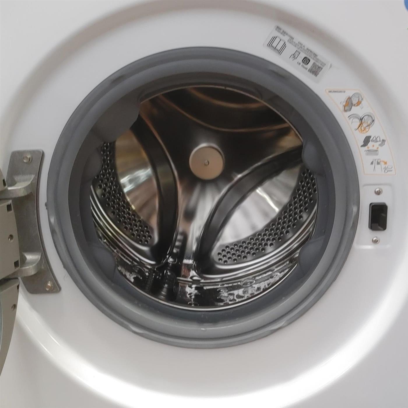 LG D4R7011TSWG lavatrice asciugatrice Libera installazione Carica frontale Nero, Bianco D