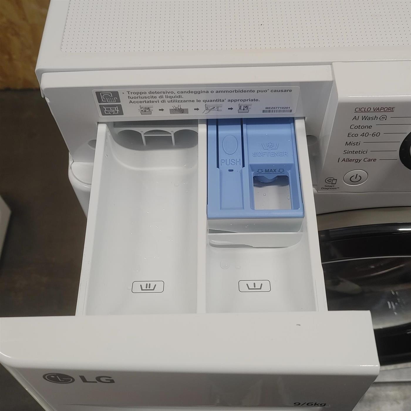 LG D4R3009NSWW Lavasciuga 9/6kg AI DD, Classe D, 1400 giri, Vapore, Eco Hybrid