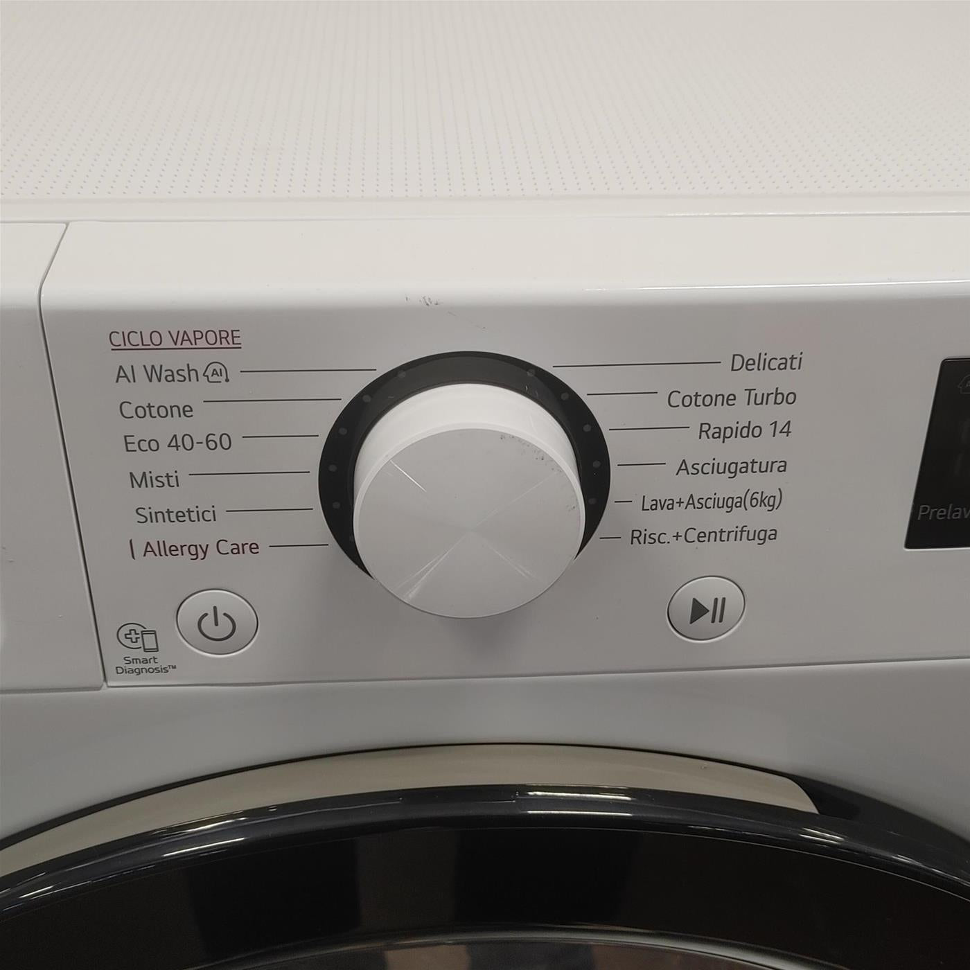 LG D4R3009NSWW Lavasciuga 9/6kg AI DD, Classe D, 1400 giri, Vapore, Eco Hybrid