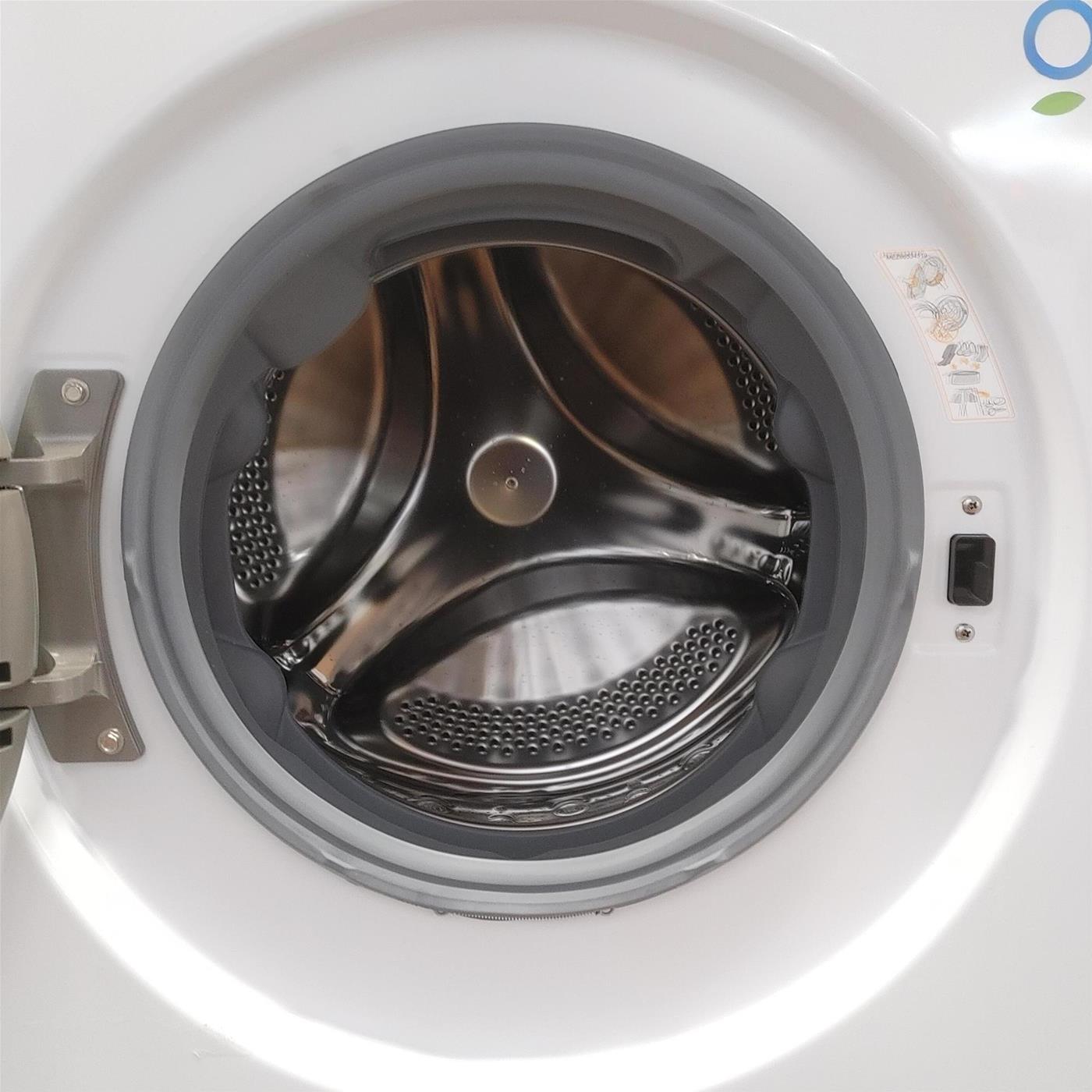 LG D4R5010TSWS lavatrice asciugatrice Libera installazione Carica frontale Bianco D