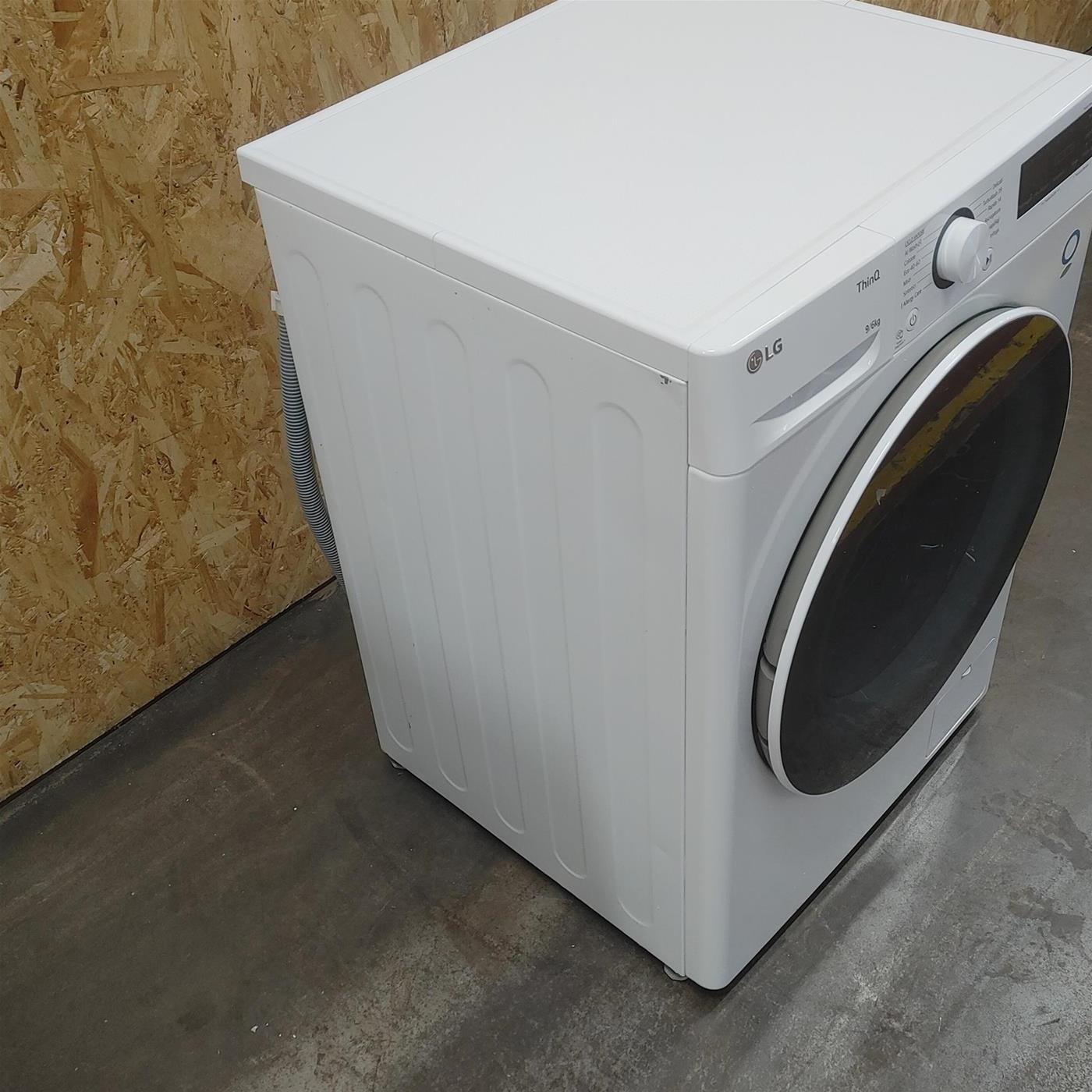 Lavasciuga intelligente LG D4R3009NSWB AI DD Eco Hybrid 9/6 Kg