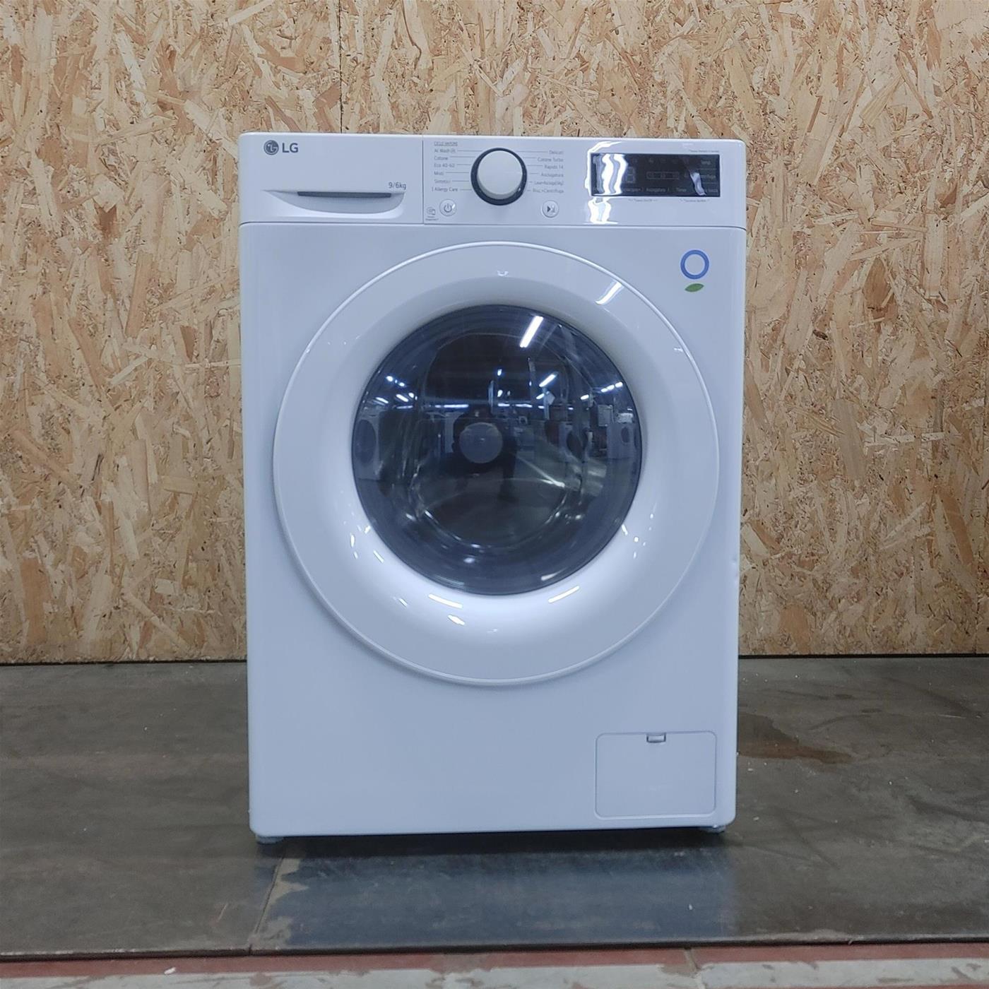 LG D4R3009NSWW Lavasciuga 9/6kg AI DD, Classe D, 1400 giri, Vapore, Eco Hybrid