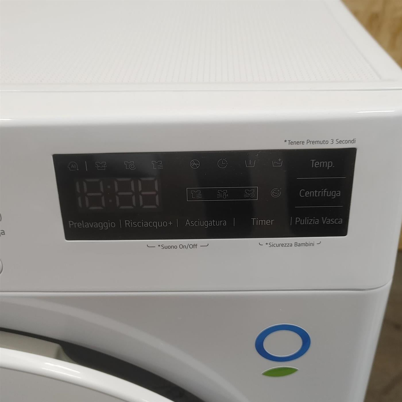 LG D4R3009NSWW Lavasciuga 9/6kg AI DD, Classe D, 1400 giri, Vapore, Eco Hybrid