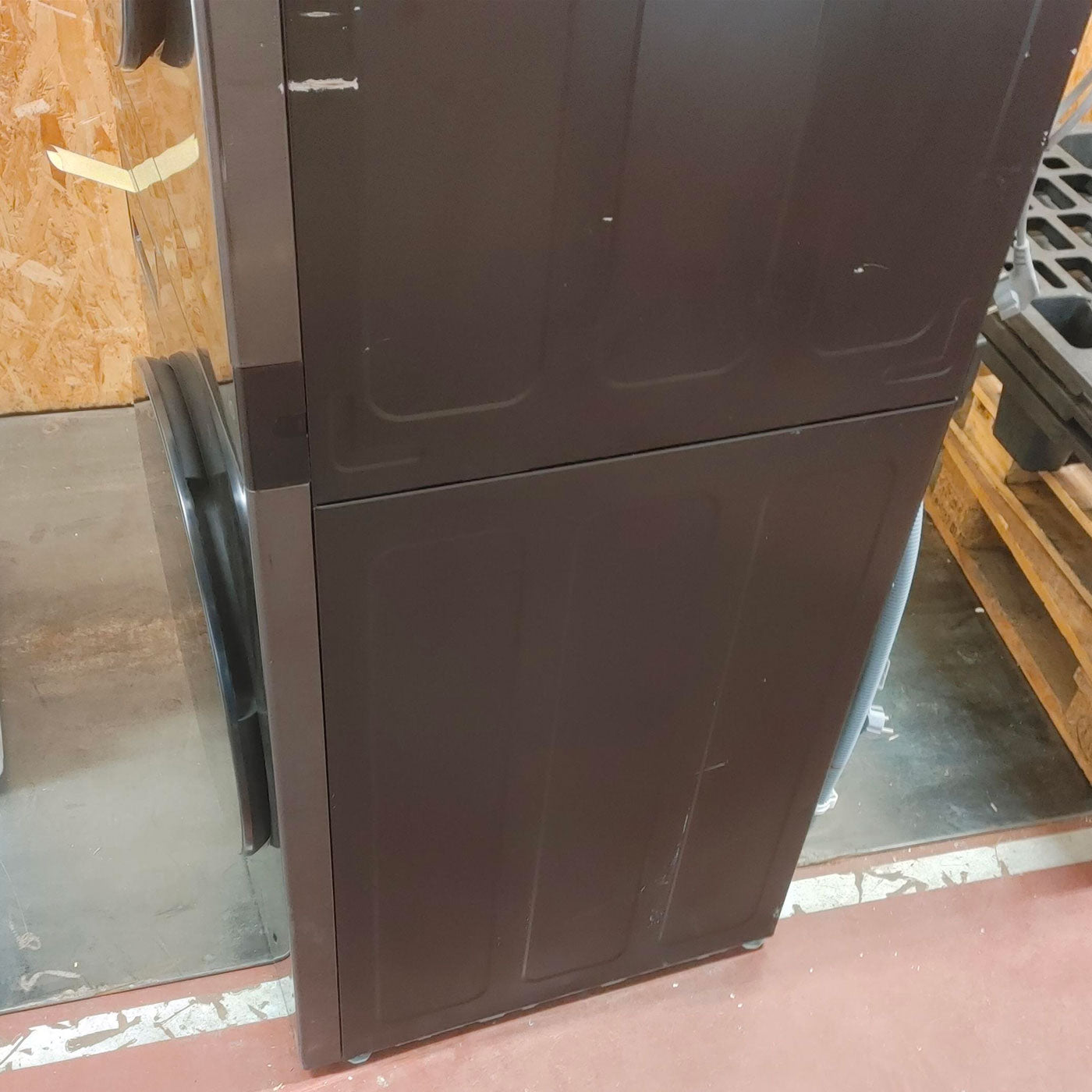 LG WT1210BBF.APBQKIS lavasciuga Libera installazione Caricamento frontale Nero A