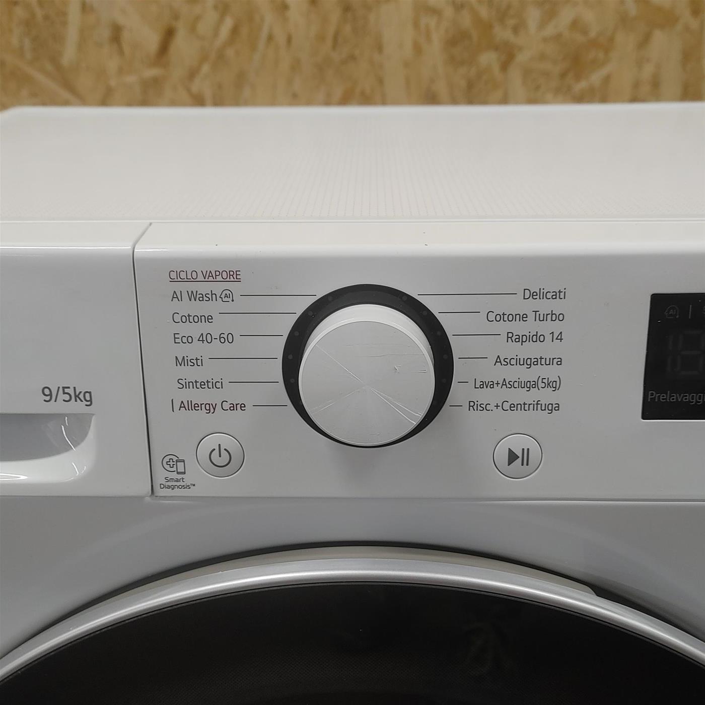 LG D2R5S09TSWW lavatrice asciugatrice Libera installazione Carica frontale Bianco E