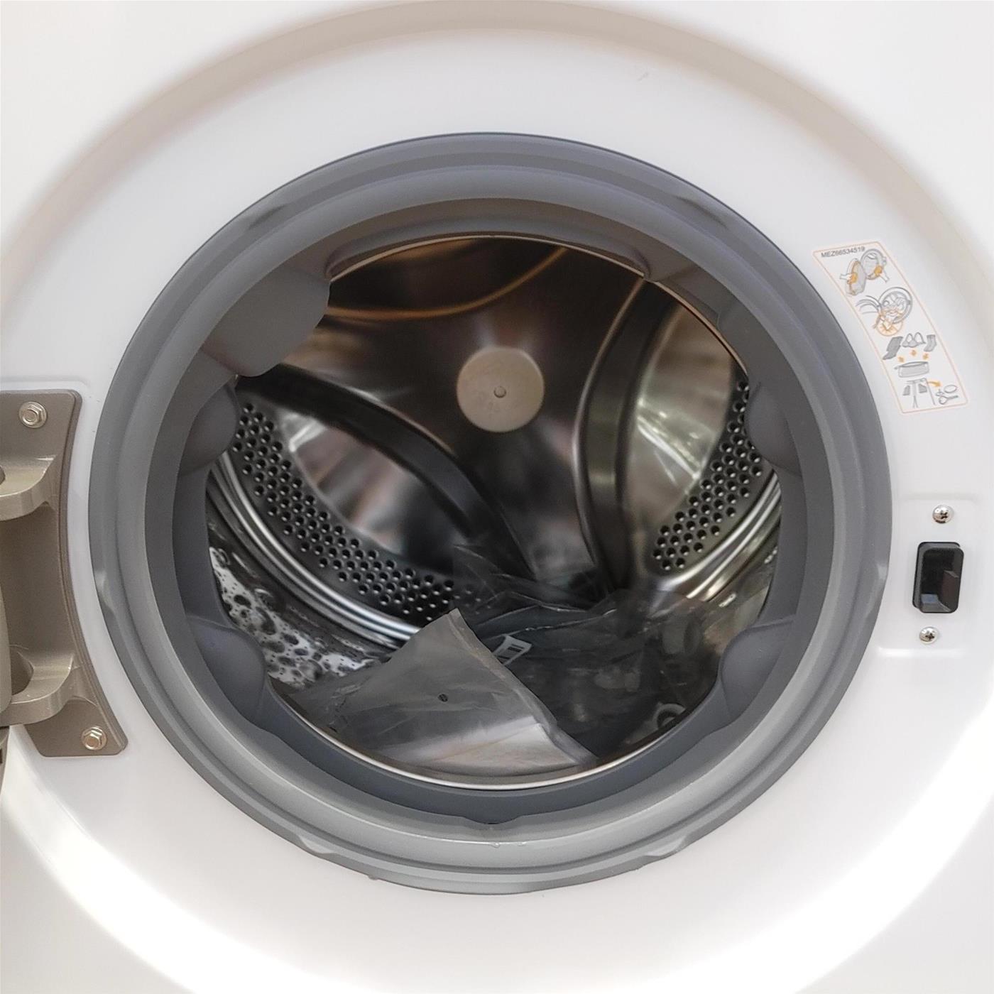 Lavasciuga intelligente LG D4R3009NSWW 9/6kg