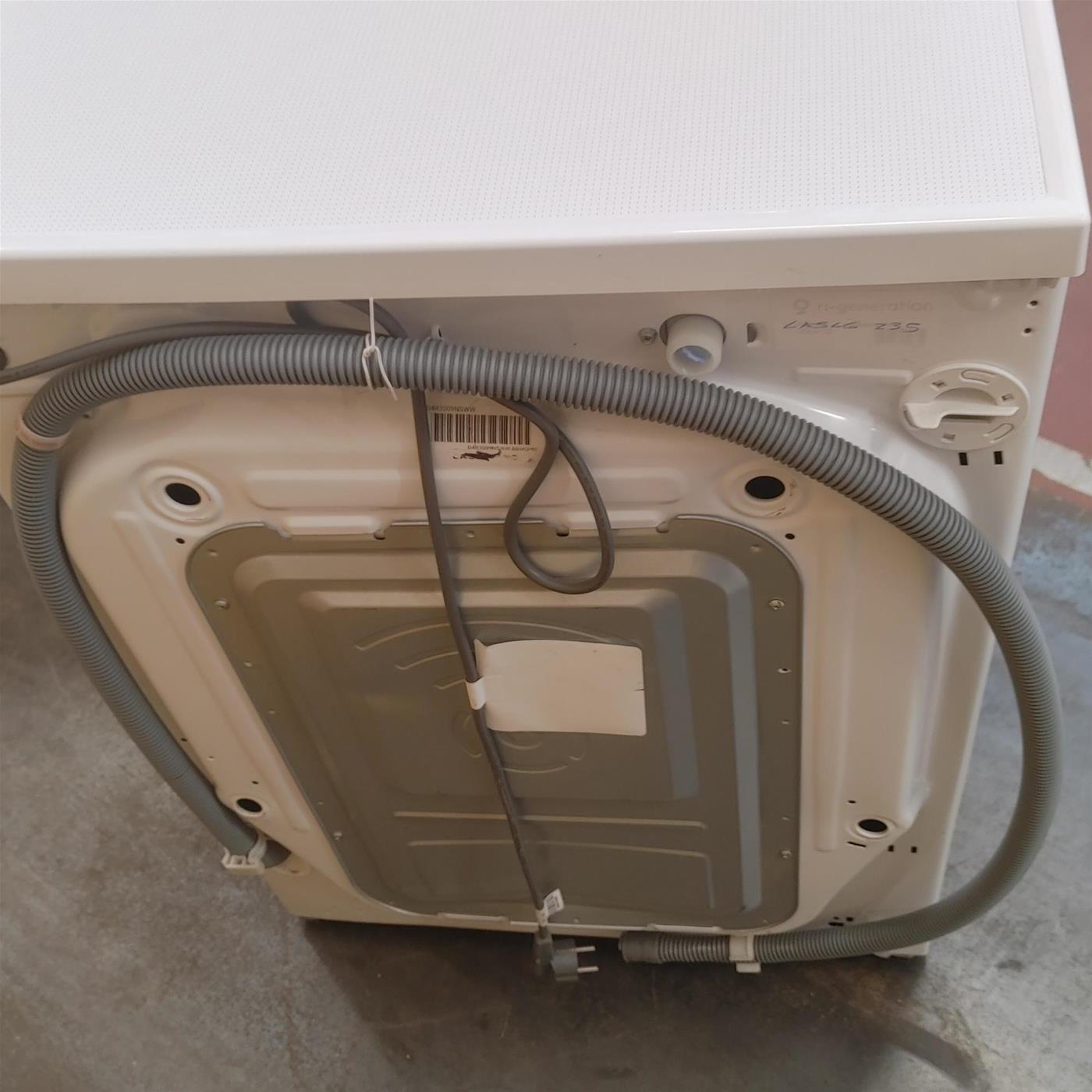 LG D4R3009NSWW Lavasciuga 9/6kg AI DD, Classe D, 1400 giri, Vapore, Eco Hybrid