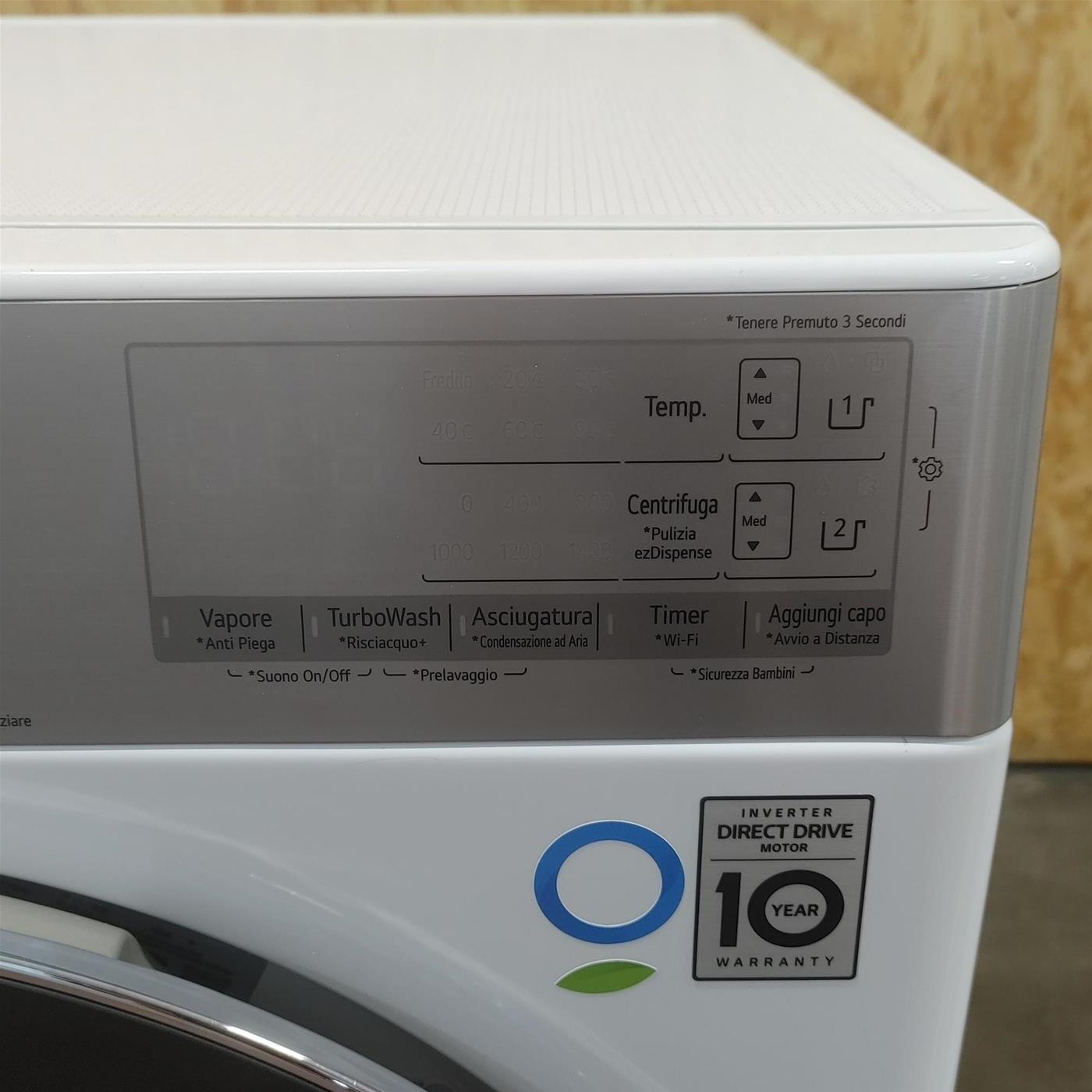 Lavasciuga LG D4R9513TPWC AI DD, TurboWash 360, Autodosaggio 13/7kg