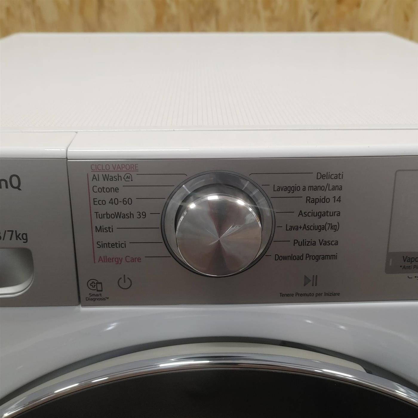 Lavasciuga LG D4R9513TPWC AI DD, TurboWash 360, Autodosaggio 13/7kg
