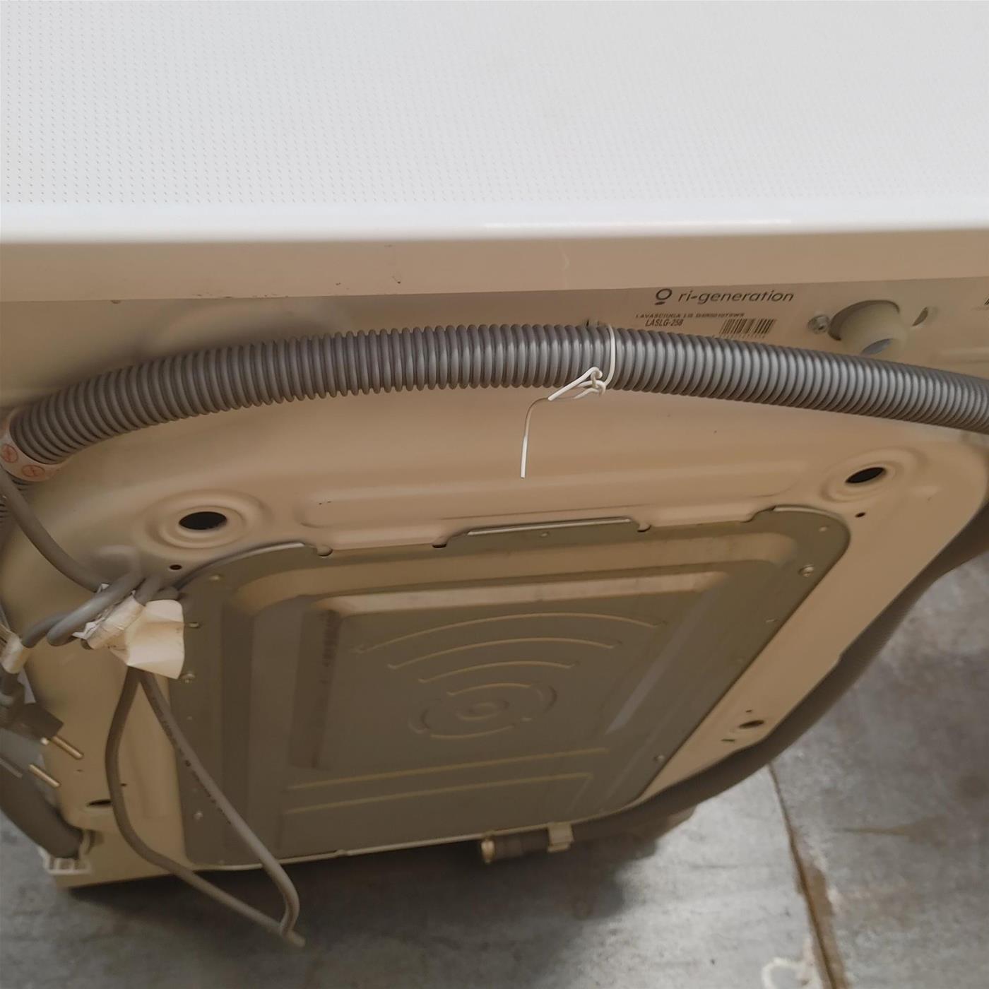 Lavasciuga LG D4R5010TSWS AI DD, TurboWash 360, Vapore, 10/6kg