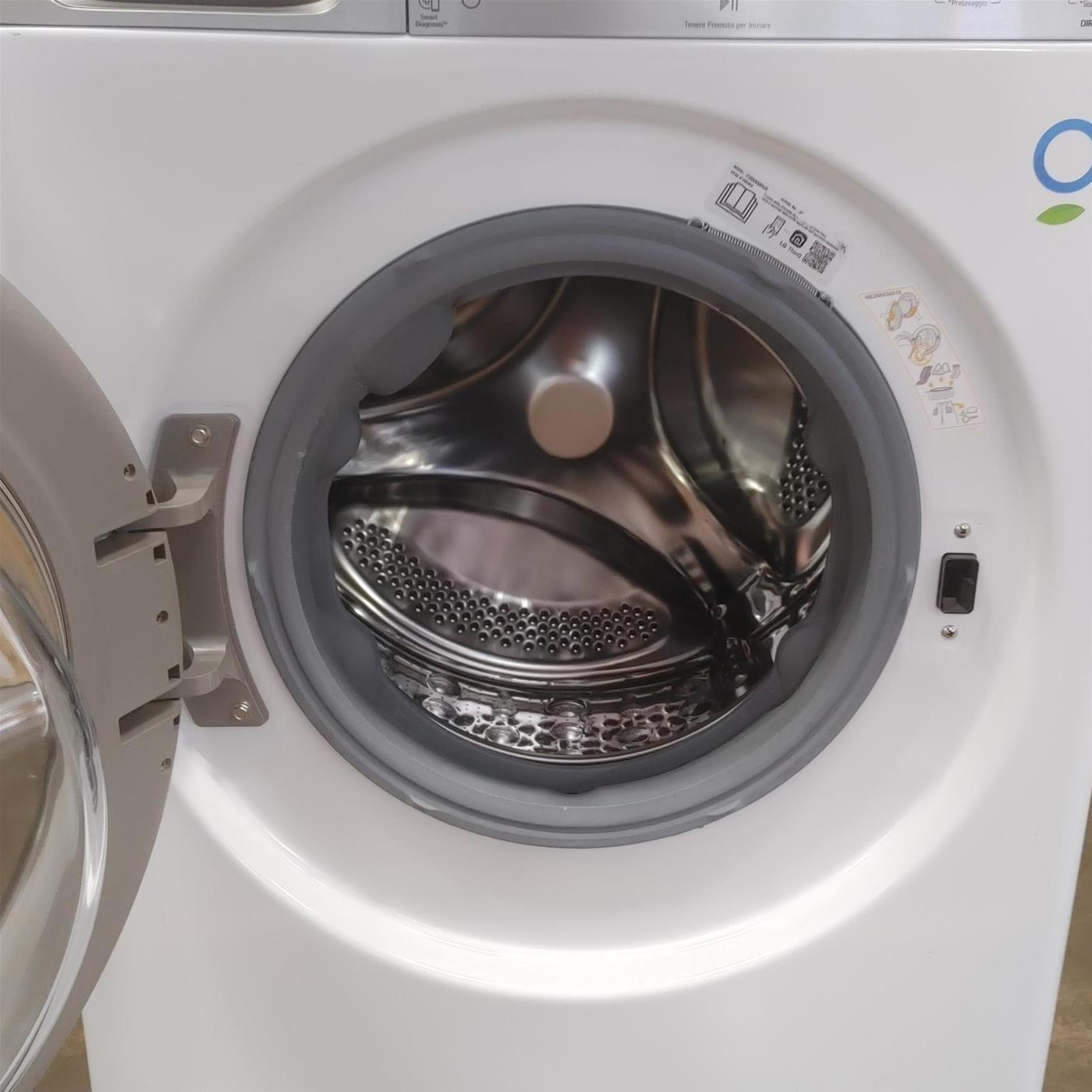 Lavasciuga intelligente LG F2DV9S8H2E Slim AIDD Vapore TurboWash 360 8.5/5Kg