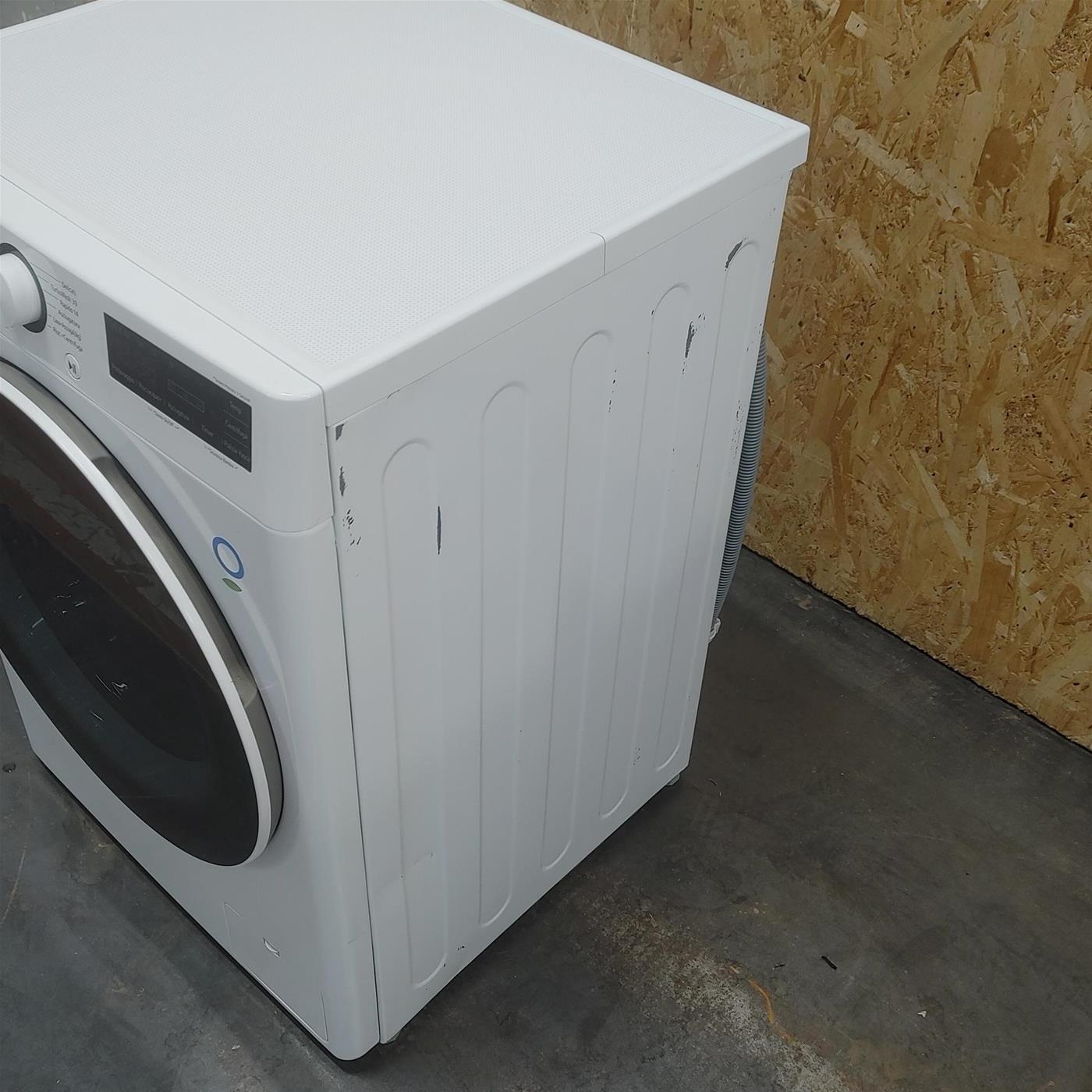 Lavasciuga intelligente LG D4R5010TSWS Serie R5 TurboWash 360, Eco Hybrid 10/6 Kg