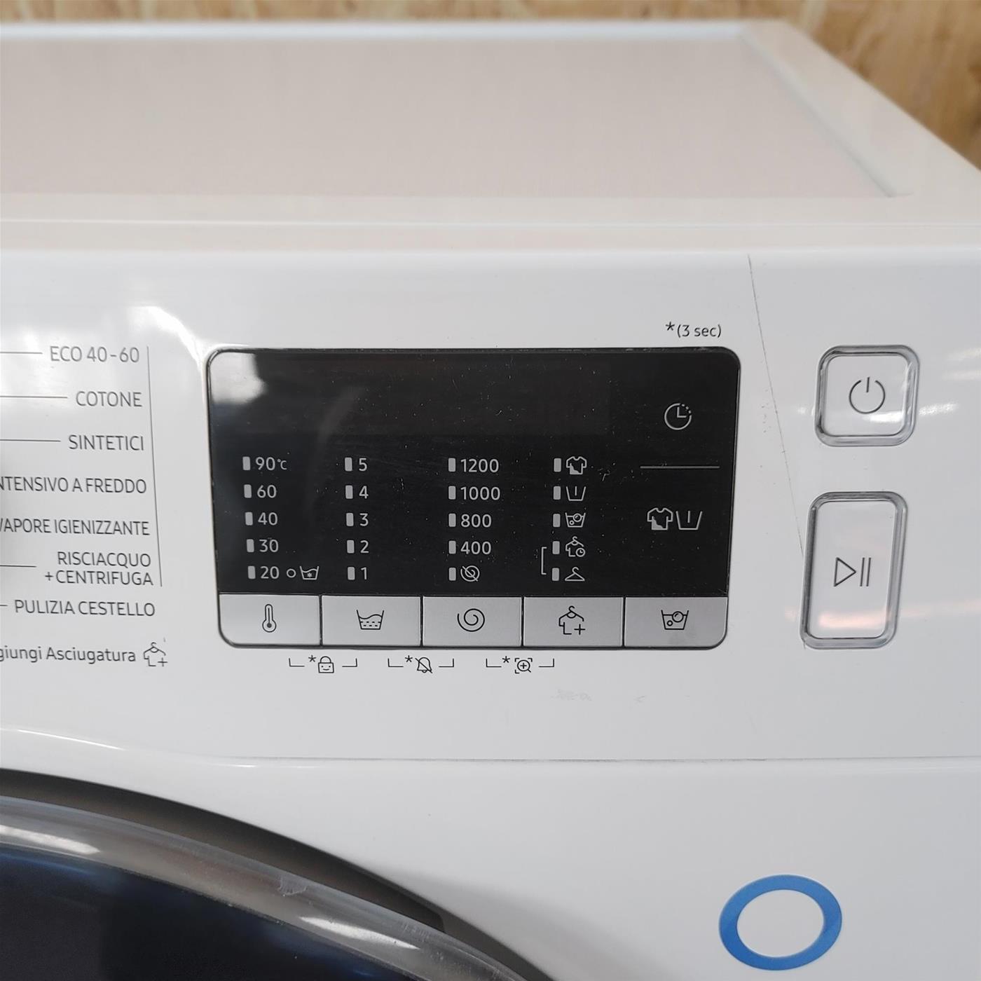 Samsung WD8NK52E0AW lavasciuga Libera installazione Caricamento frontale Bianco F