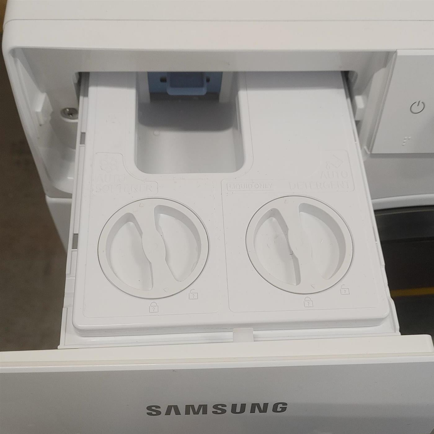 Samsung Lavatrice Slim WW8NK52E0VW AddWash 8 Kg Classe C Centrifuga 1200 giri