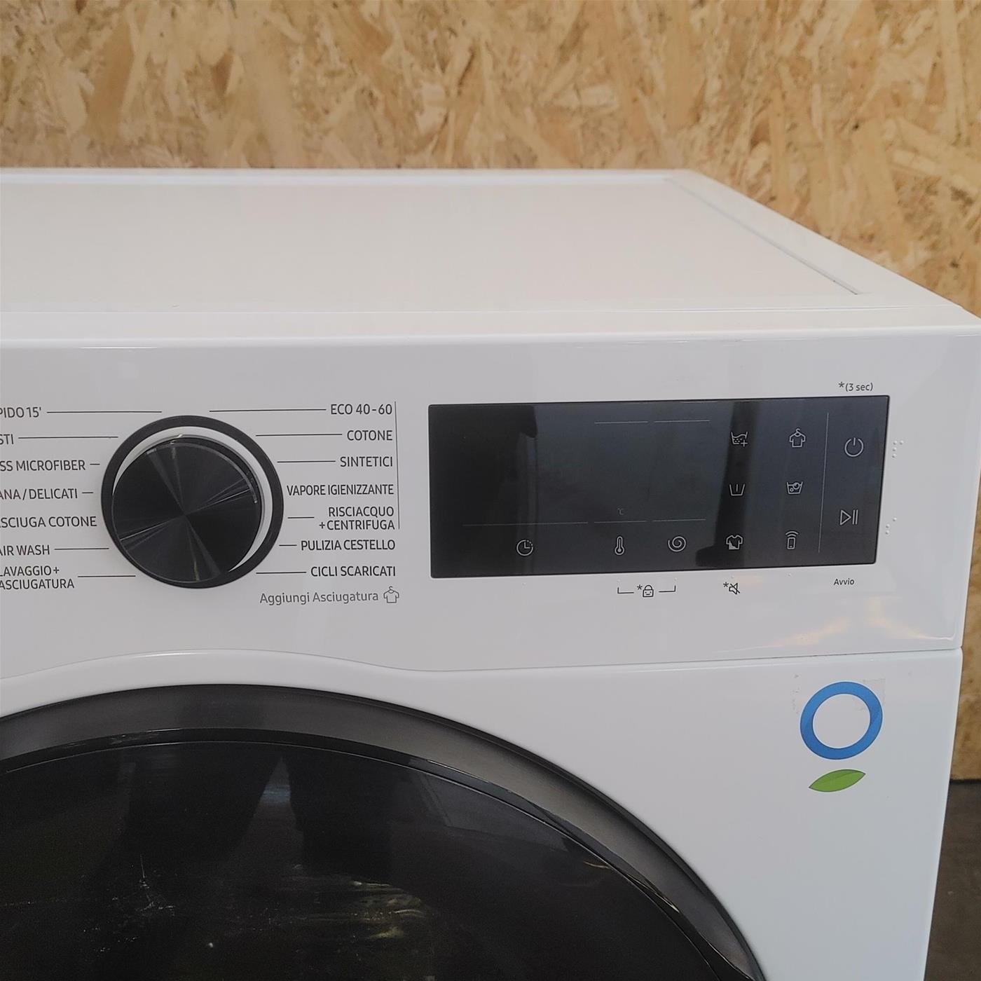 Lavasciuga intelligente Samsung Series 5 WD11DG5B15BE/EU 11/6 Kg