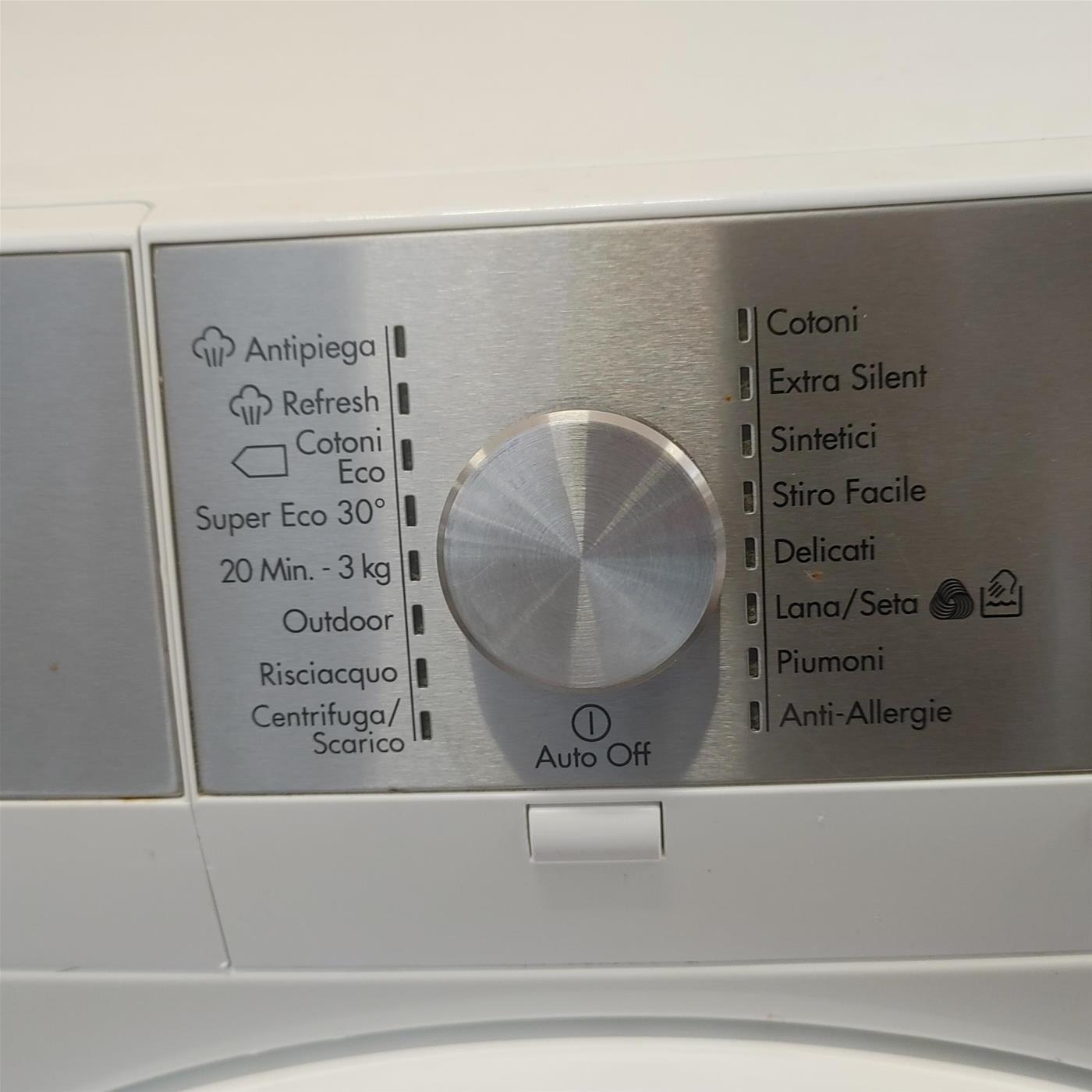 Lavatrice AEG L89499FL Carica frontale 9 kg 1400 giri Bianco