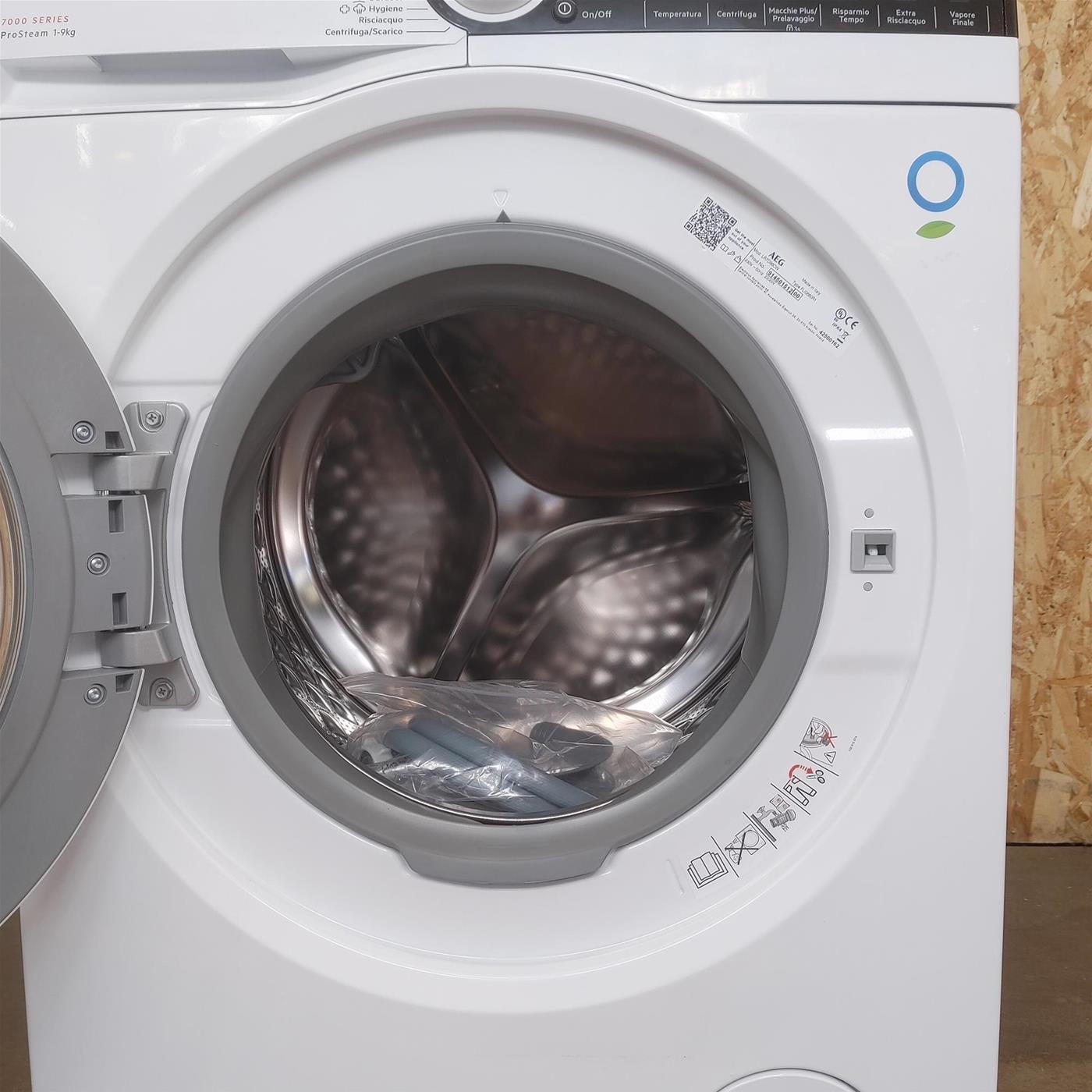 Lavatrice AEG LR7D96CW Carica frontale 9 Kg
