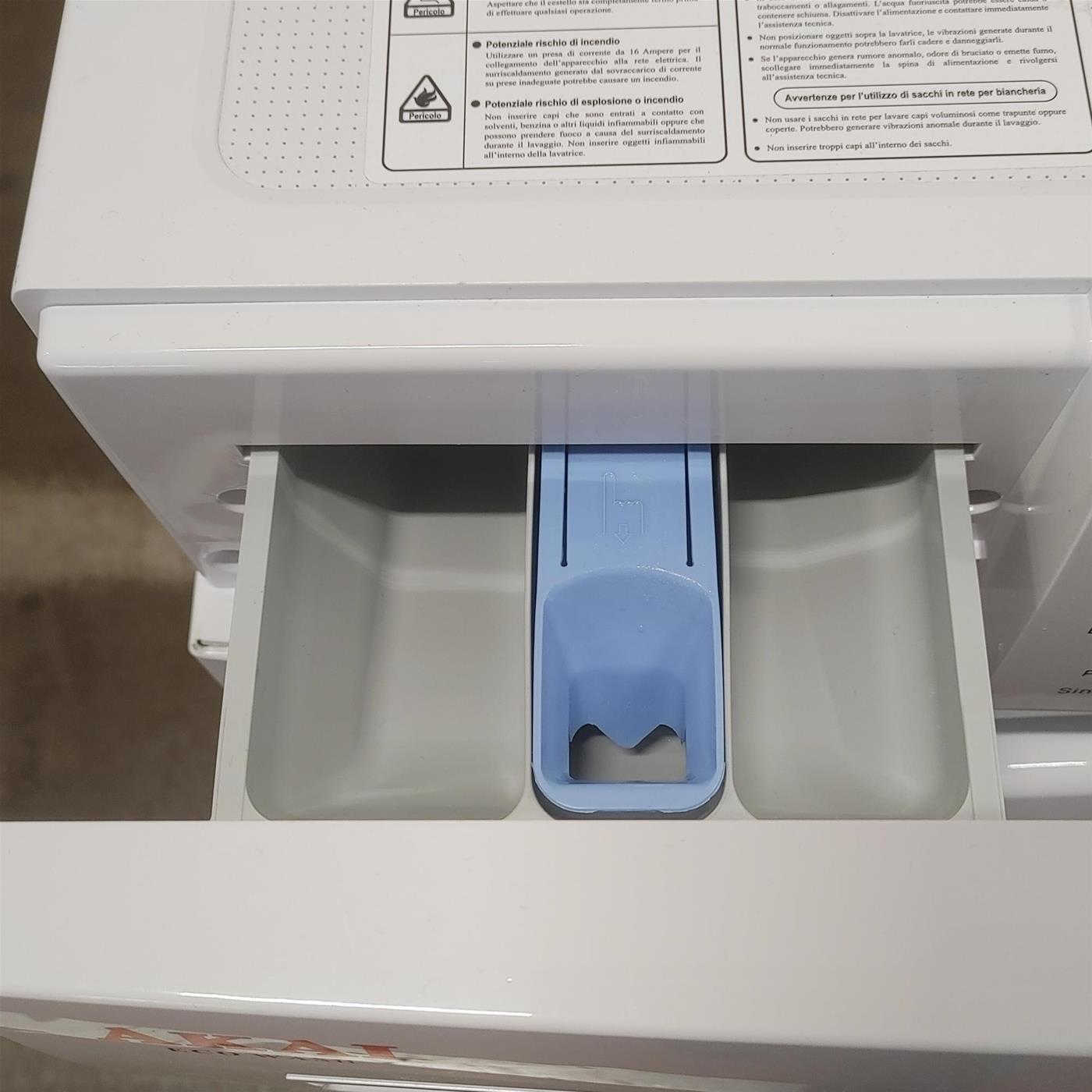 AKAI Lavatrice AQUA6044SN 6 Kg