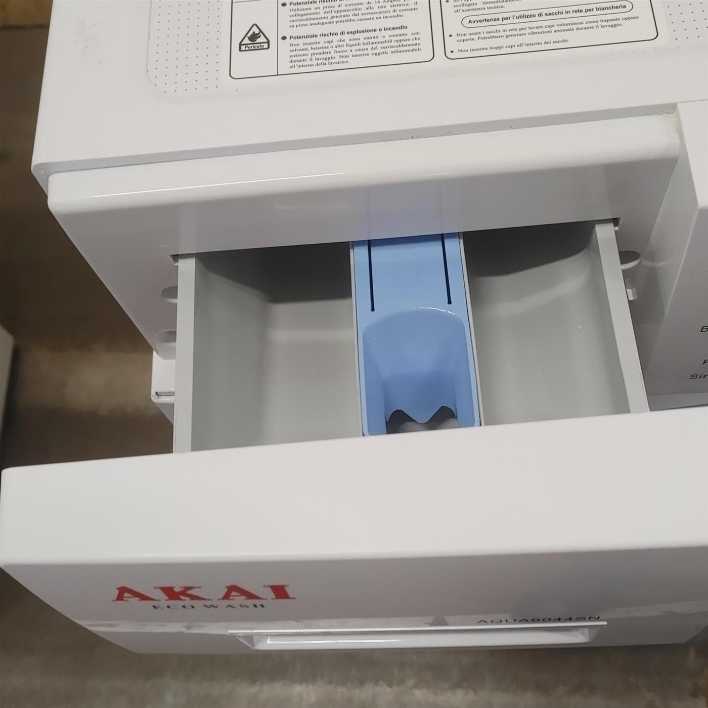 AKAI Lavatrice AQUA6044SN 6 Kg