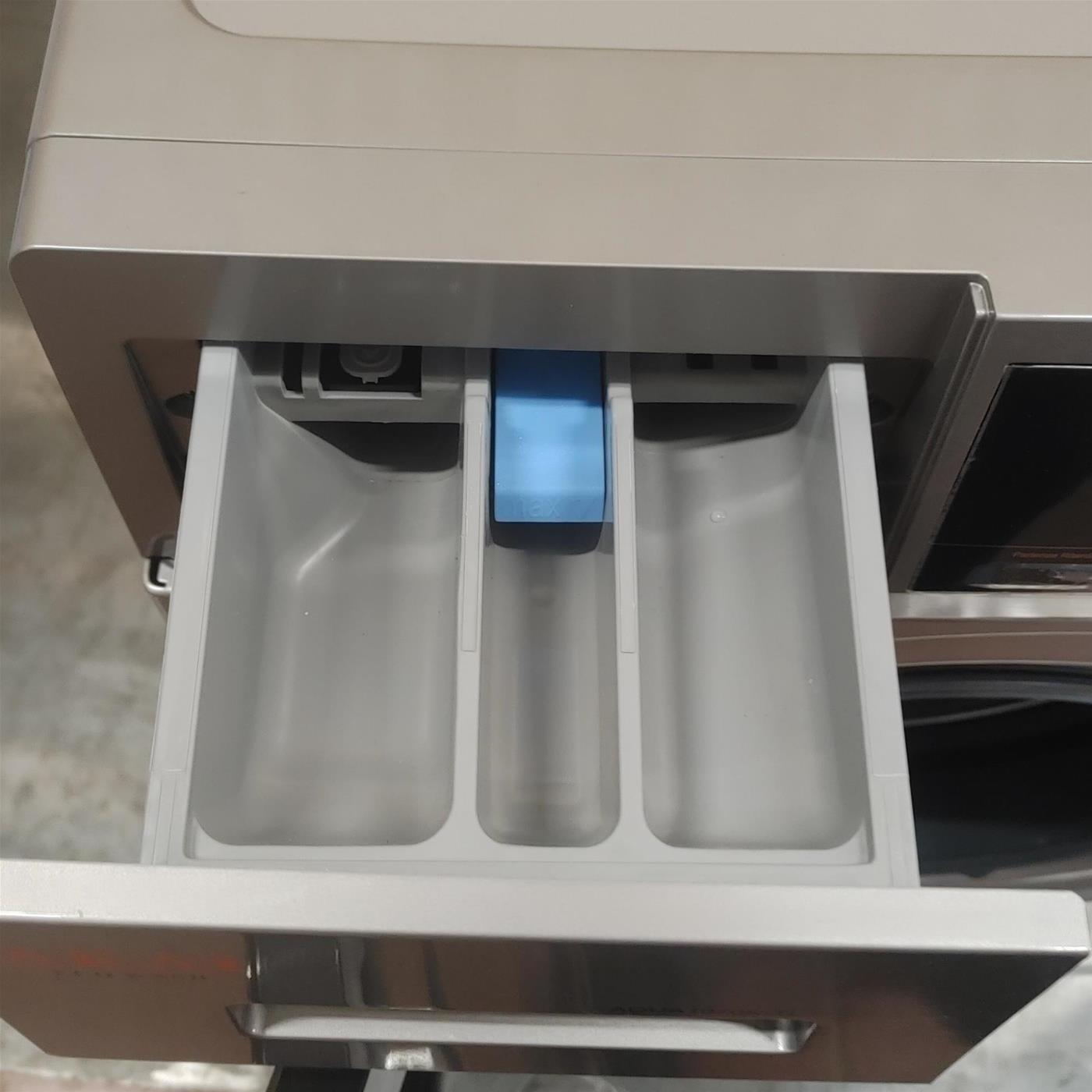 Lavasciuga AKAI AQUA1070KTL capacità 10/7 Kg, 1400giri