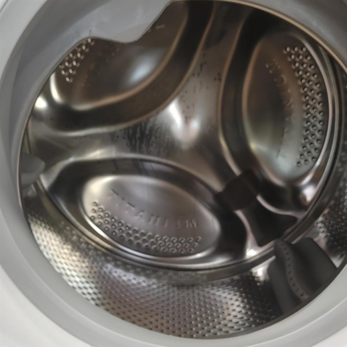 Hotpoint AQ93F 29 FR lavatrice Caricamento frontale 9 kg 1200 Giri/min Bianco