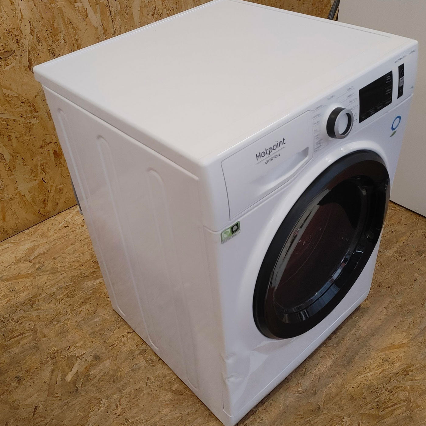 Hotpoint NG846WMA IT N Lavatrice libera installazione a carica frontale 8 kg