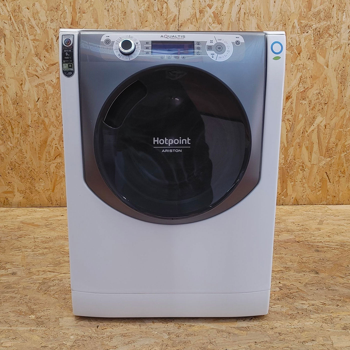 Hotpoint AQ97D 49D IT lavatrice Caricamento frontale 9 kg 1400 Giri/min Argento, Bianco