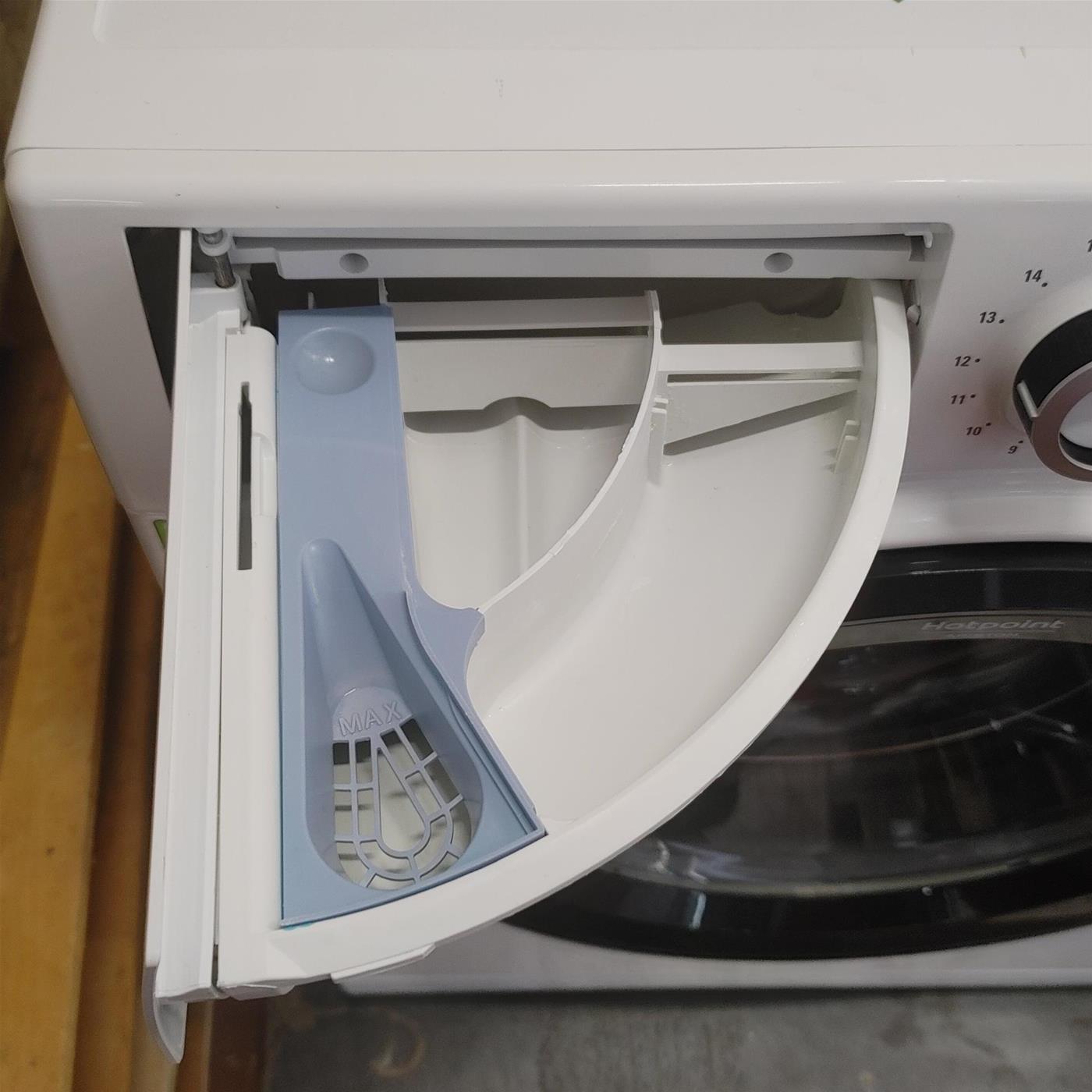 Lavatrice Hotpoint NR649GWSA Carica frontale 9 kg 1400 Giri/min Bianco