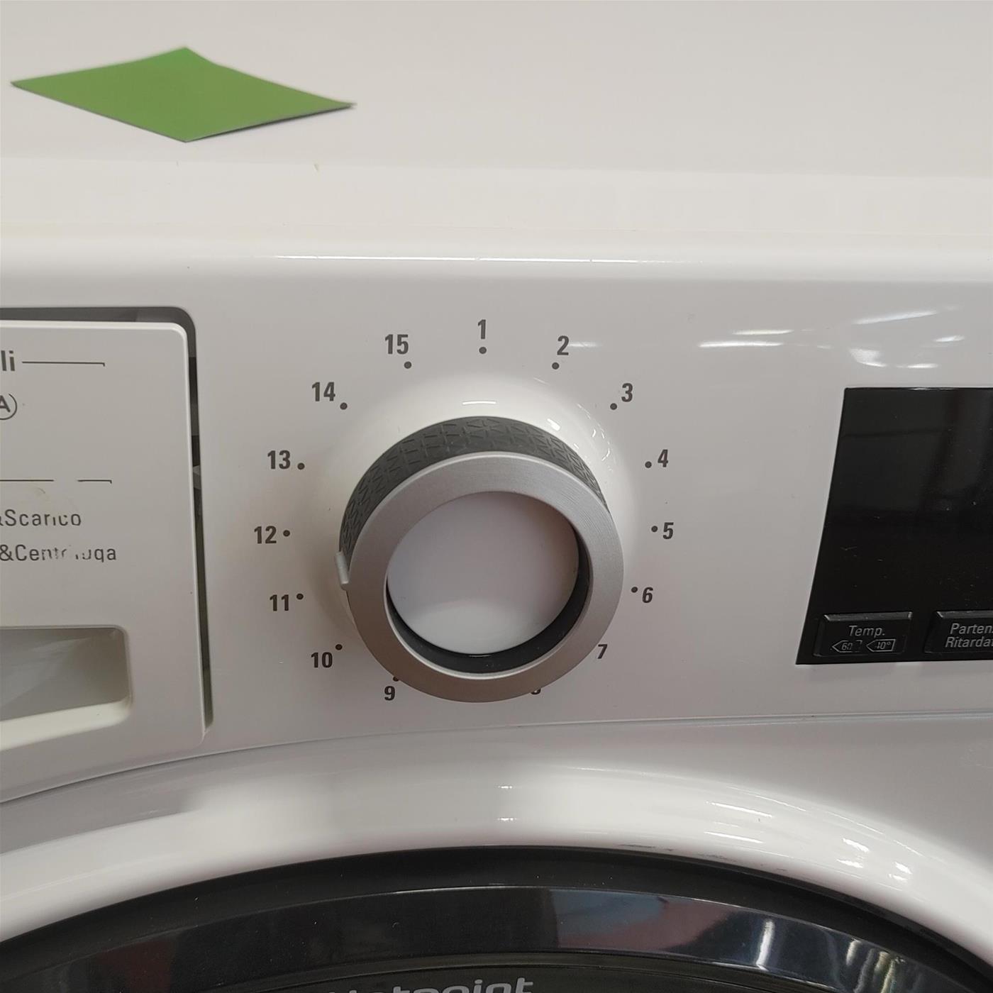 Lavatrice Hotpoint NR649GWSA Carica frontale 9 kg 1400 Giri/min Bianco