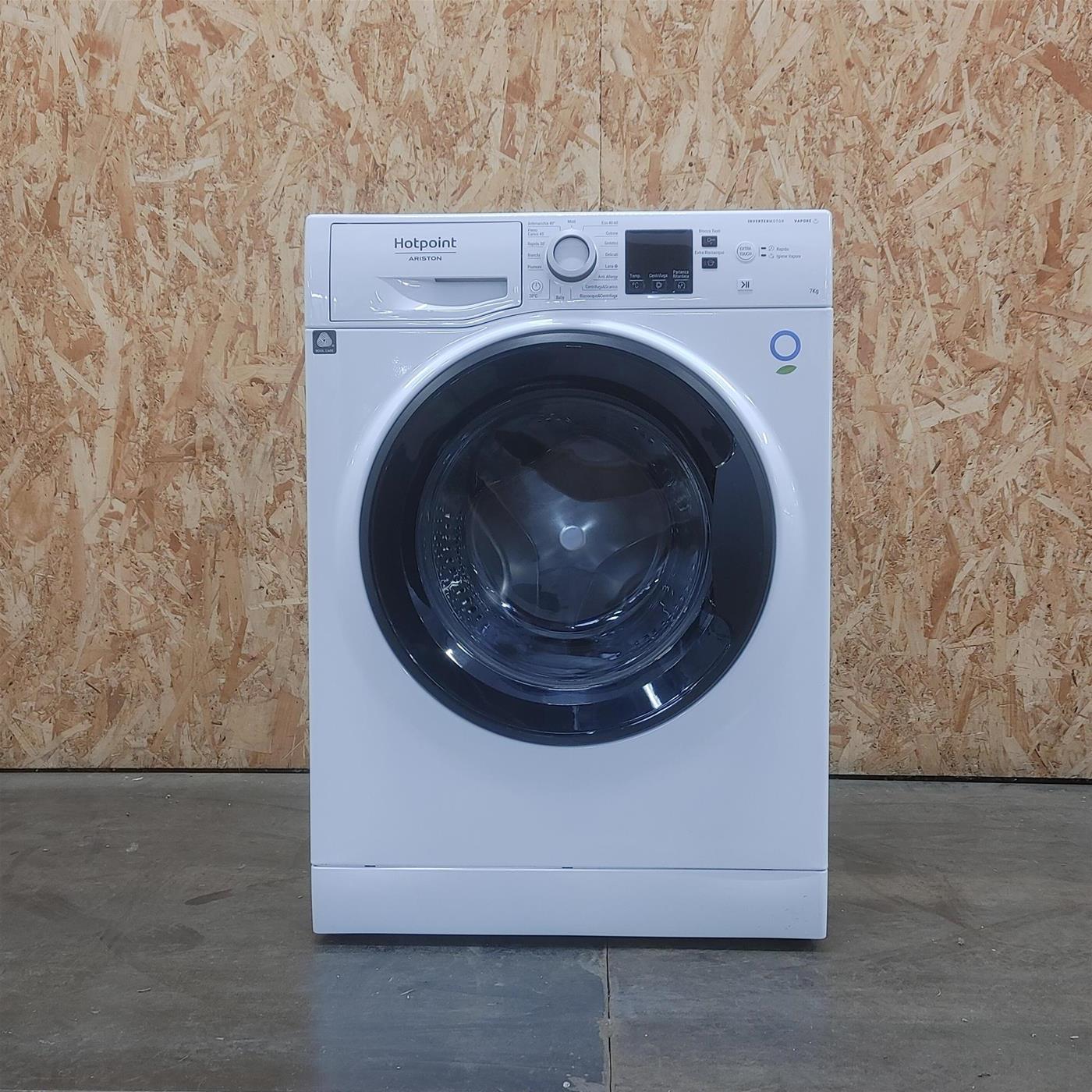Lavatrice Hotpoint Ariston NF746WK IT Classe A 7 Kg