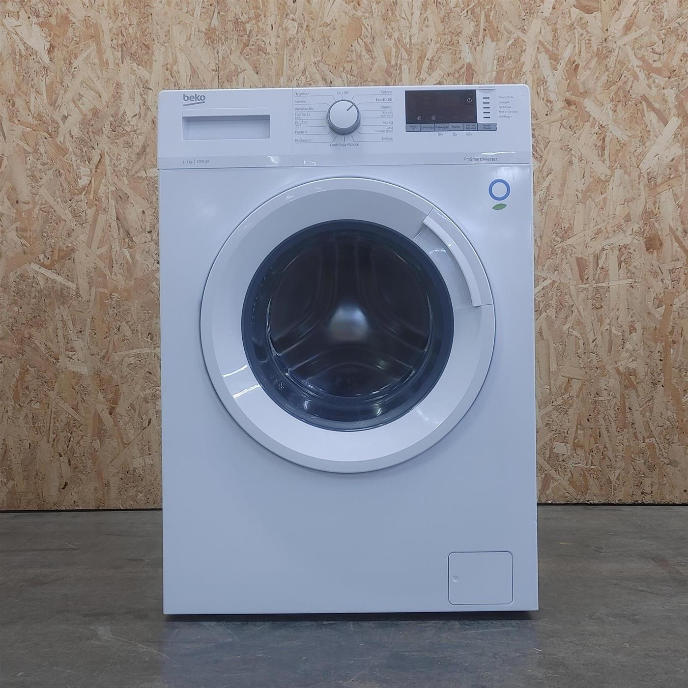 Lavatrice Beko WUX71232WI-IT Caricamento frontale 7 kg 1200 Giri Bianco