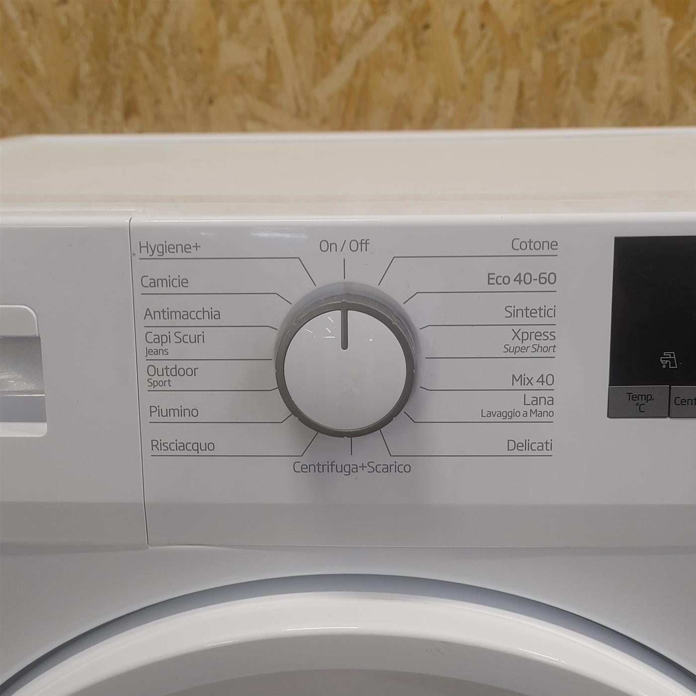 Lavatrice Beko WUX71232WI-IT Caricamento frontale 7 kg 1200 Giri Bianco