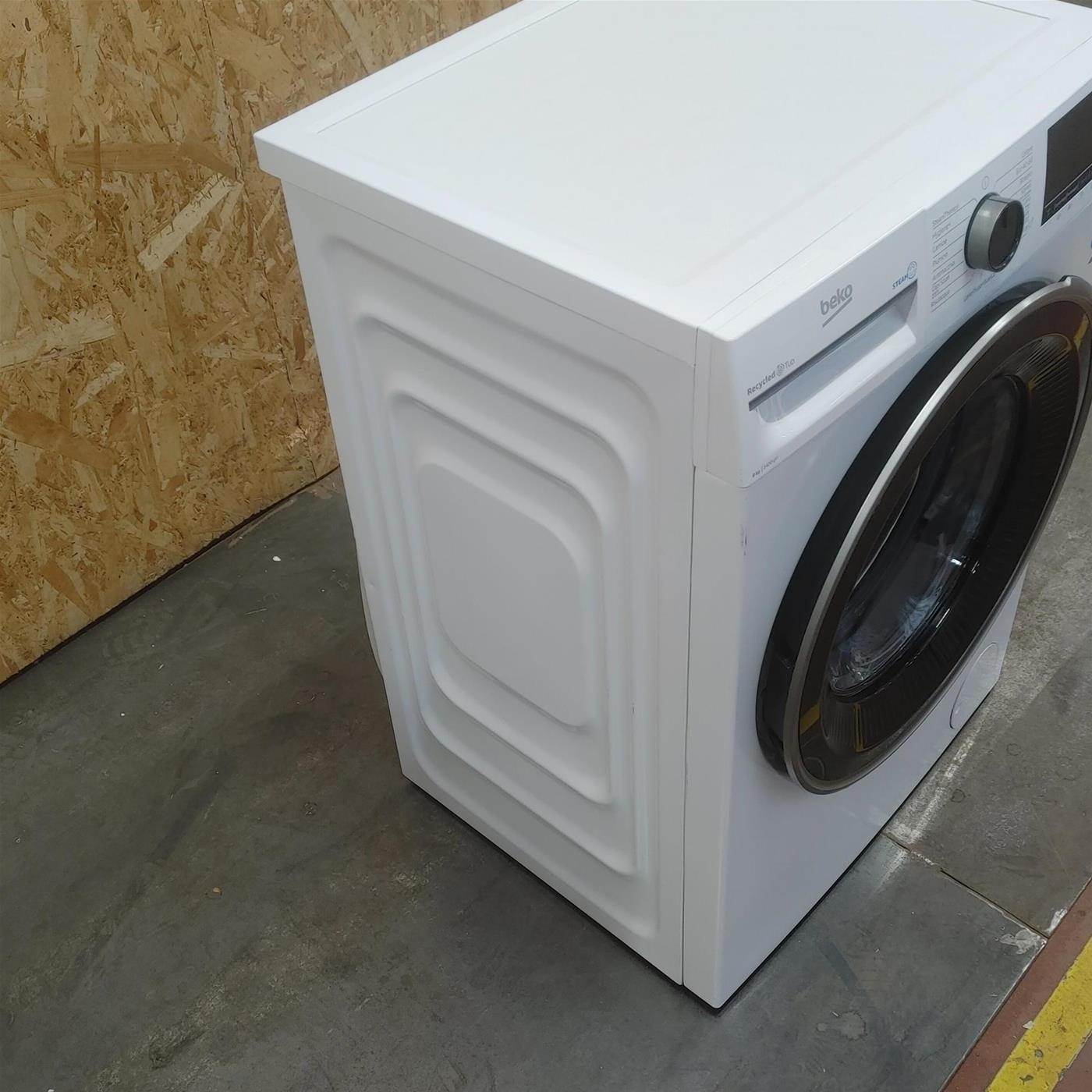 Lavatrice Beko b300 BWU384S: Beyond Classe A SteamCure™ 8 Kg