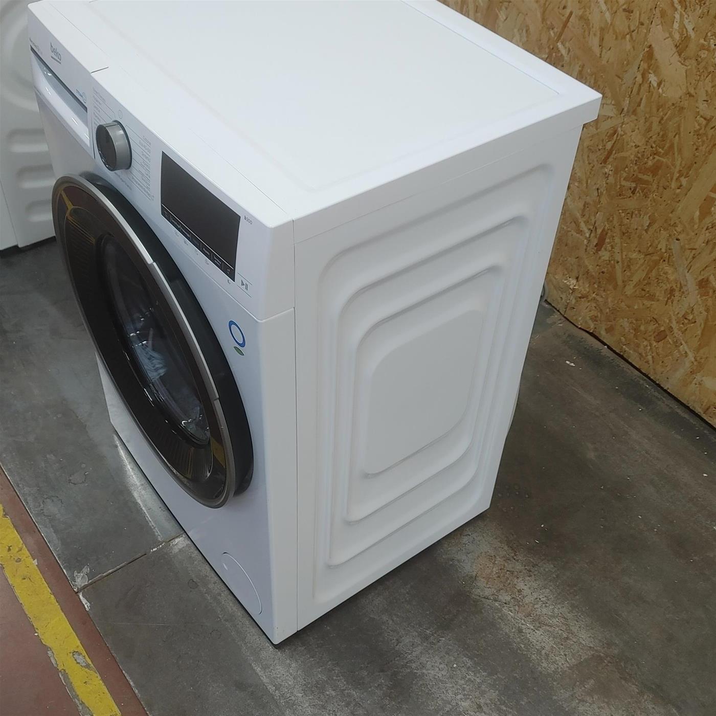 Lavatrice Beko b300 BWU384S: Beyond Classe A SteamCure™ 8 Kg