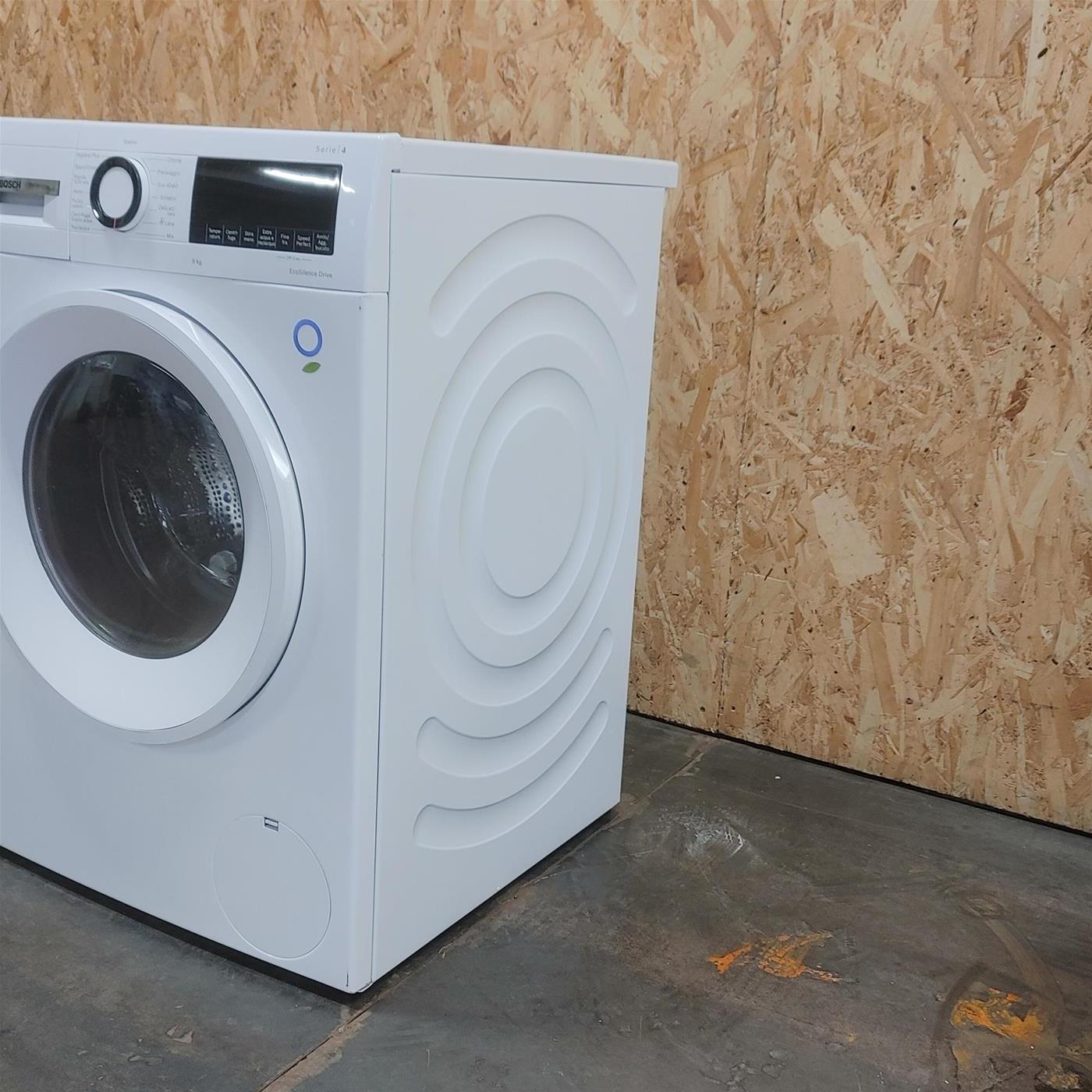 Bosch Serie 4 WGG04200IT lavatrice Caricamento frontale 9 kg 1151 Giri/min Bianco